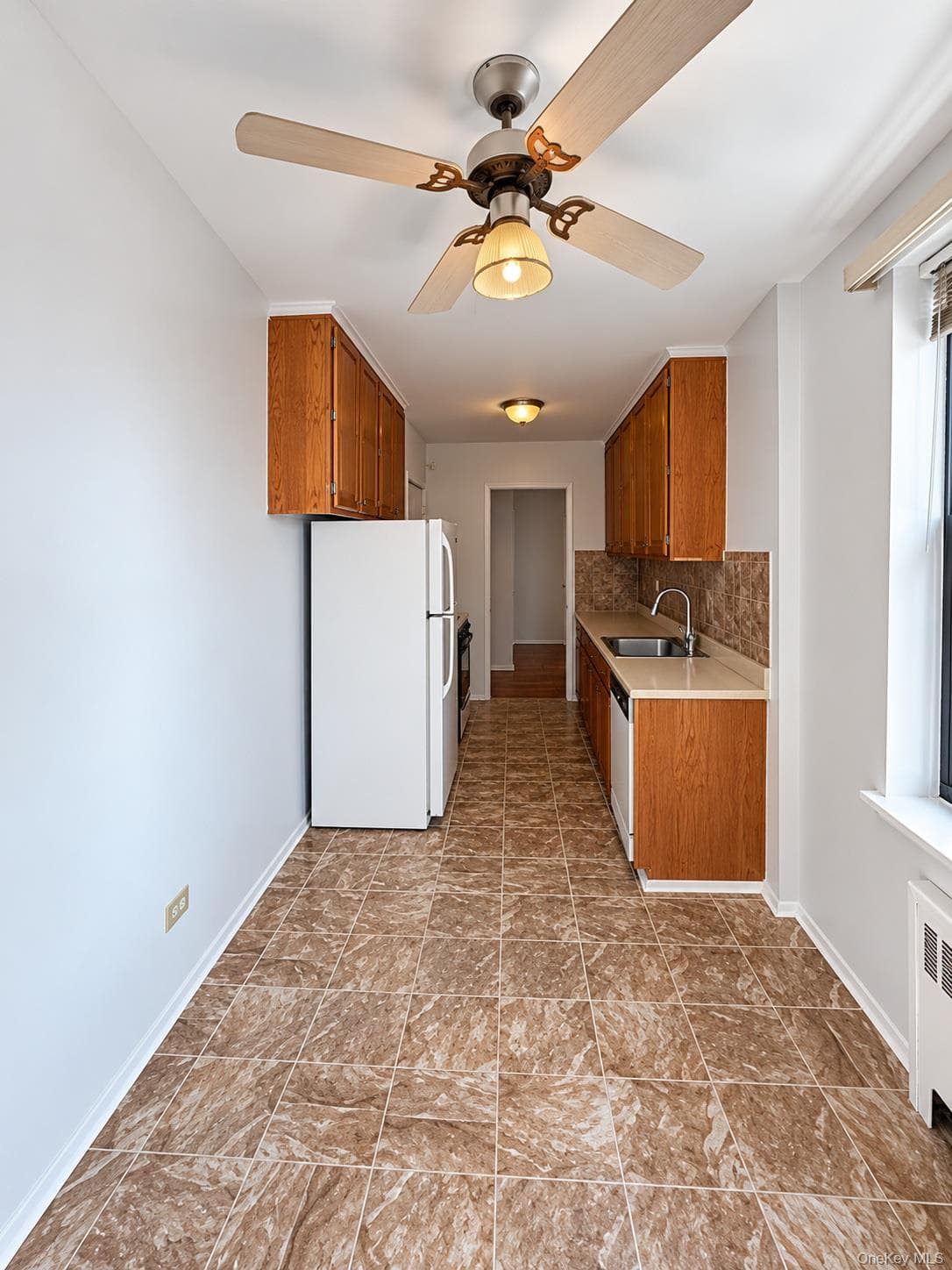 740 E 232nd Street Unit: 6G thumbnail 6