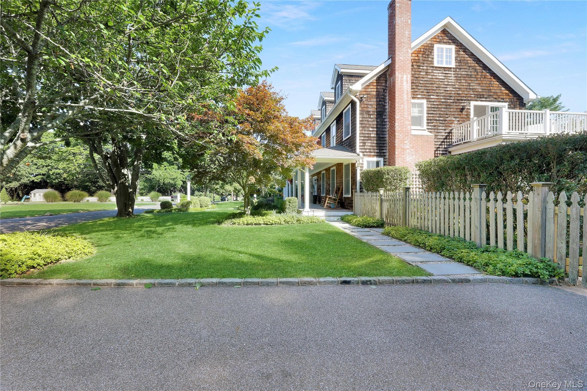 65 Watchogue Avenue thumbnail 5