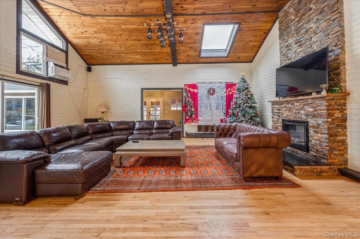 584 Milltown Road thumbnail 15
