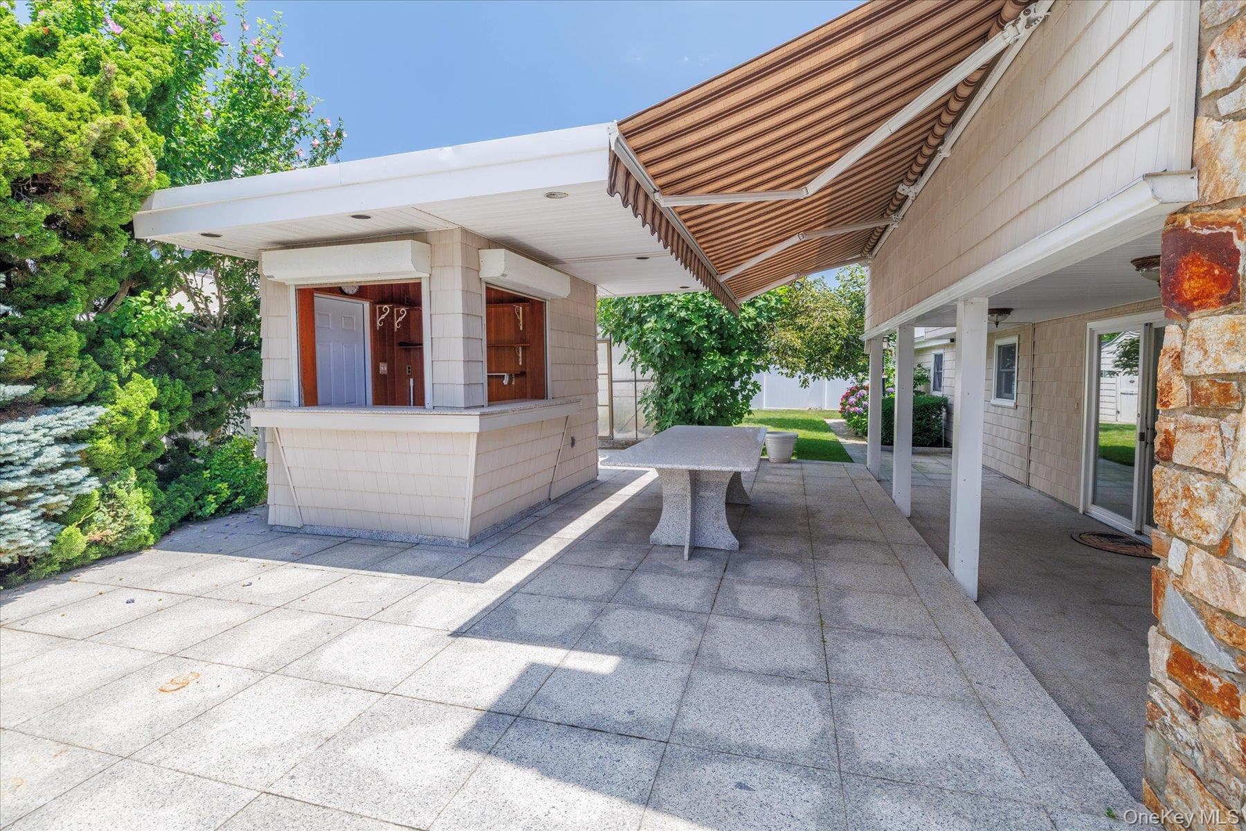 1298 Beech Street thumbnail 39