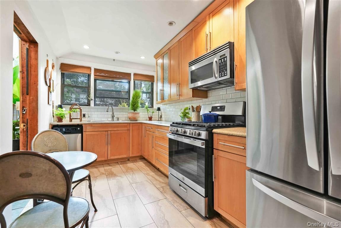 84-44 118th Street thumbnail 12