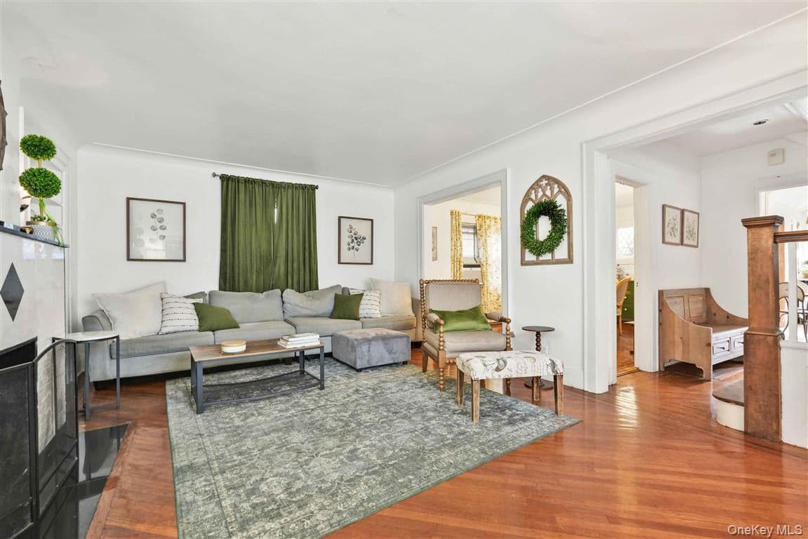 84-44 118th Street thumbnail 6
