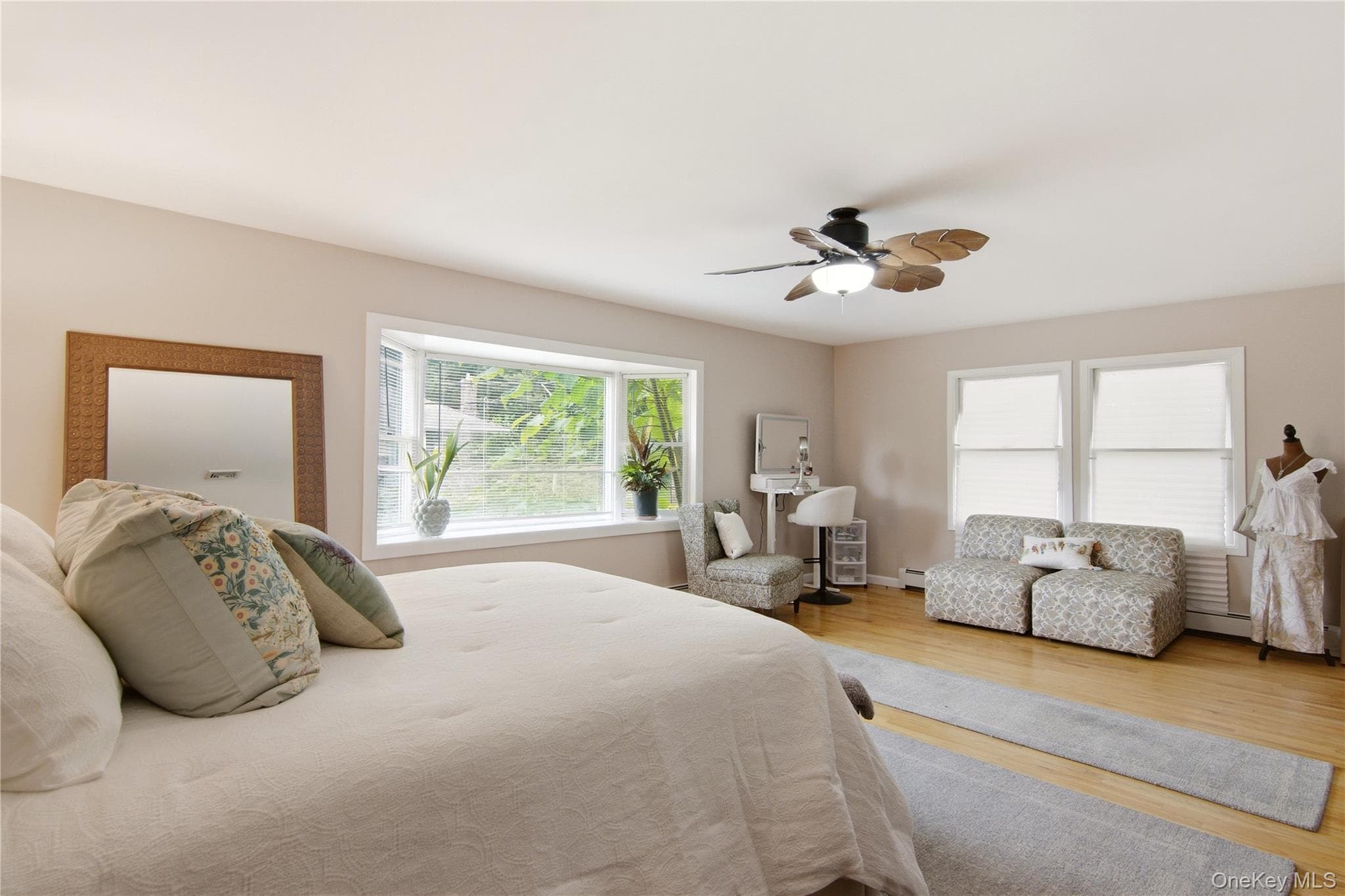 301 Laurel Road thumbnail 11