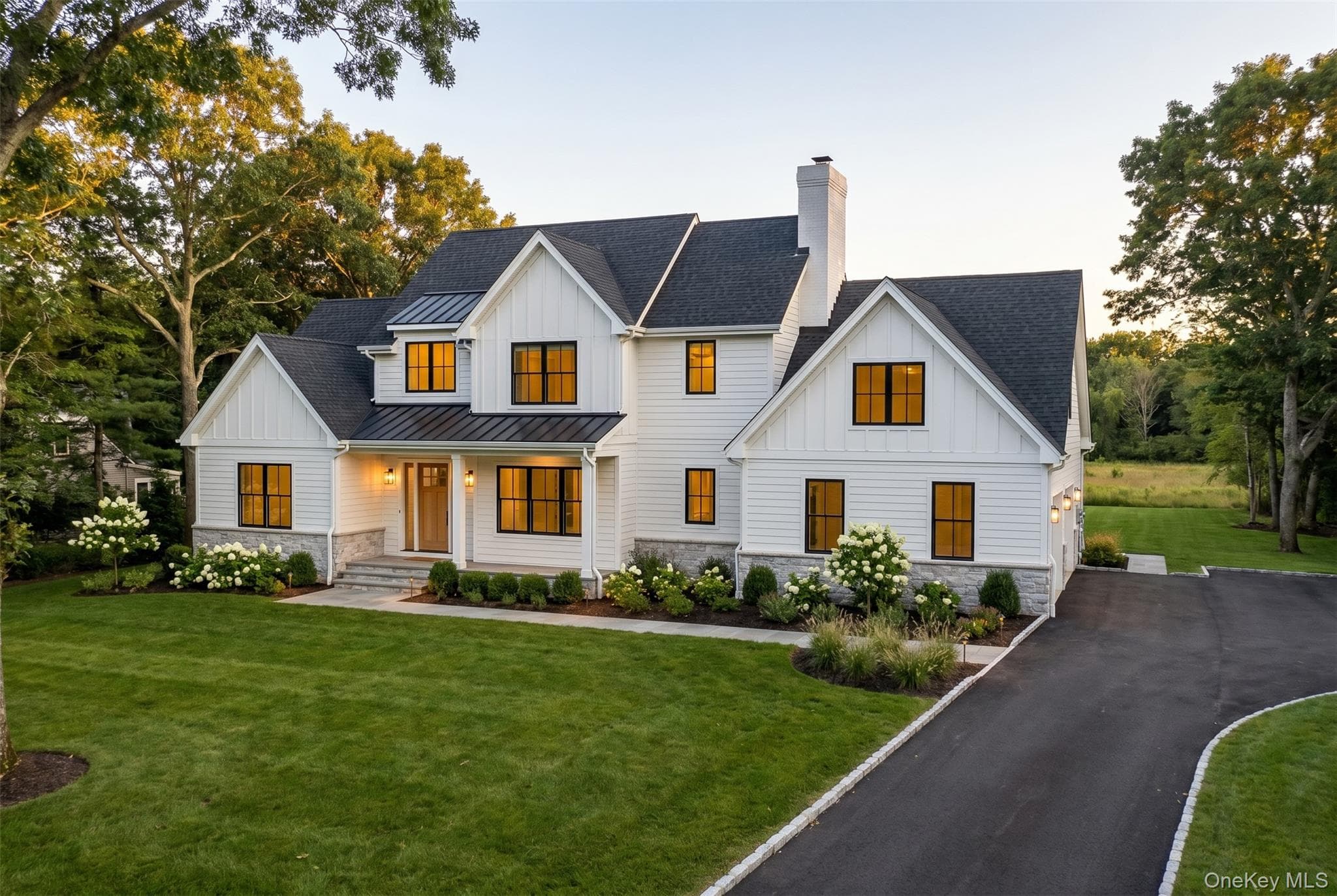 1 N/c Aspen Run, East Moriches