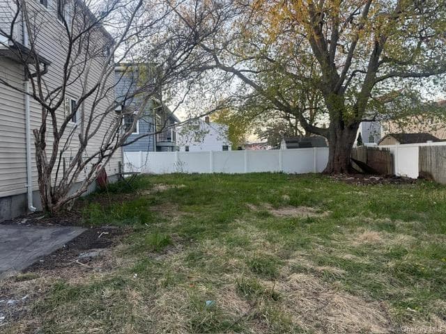 675 S Long Beach Avenue thumbnail 28