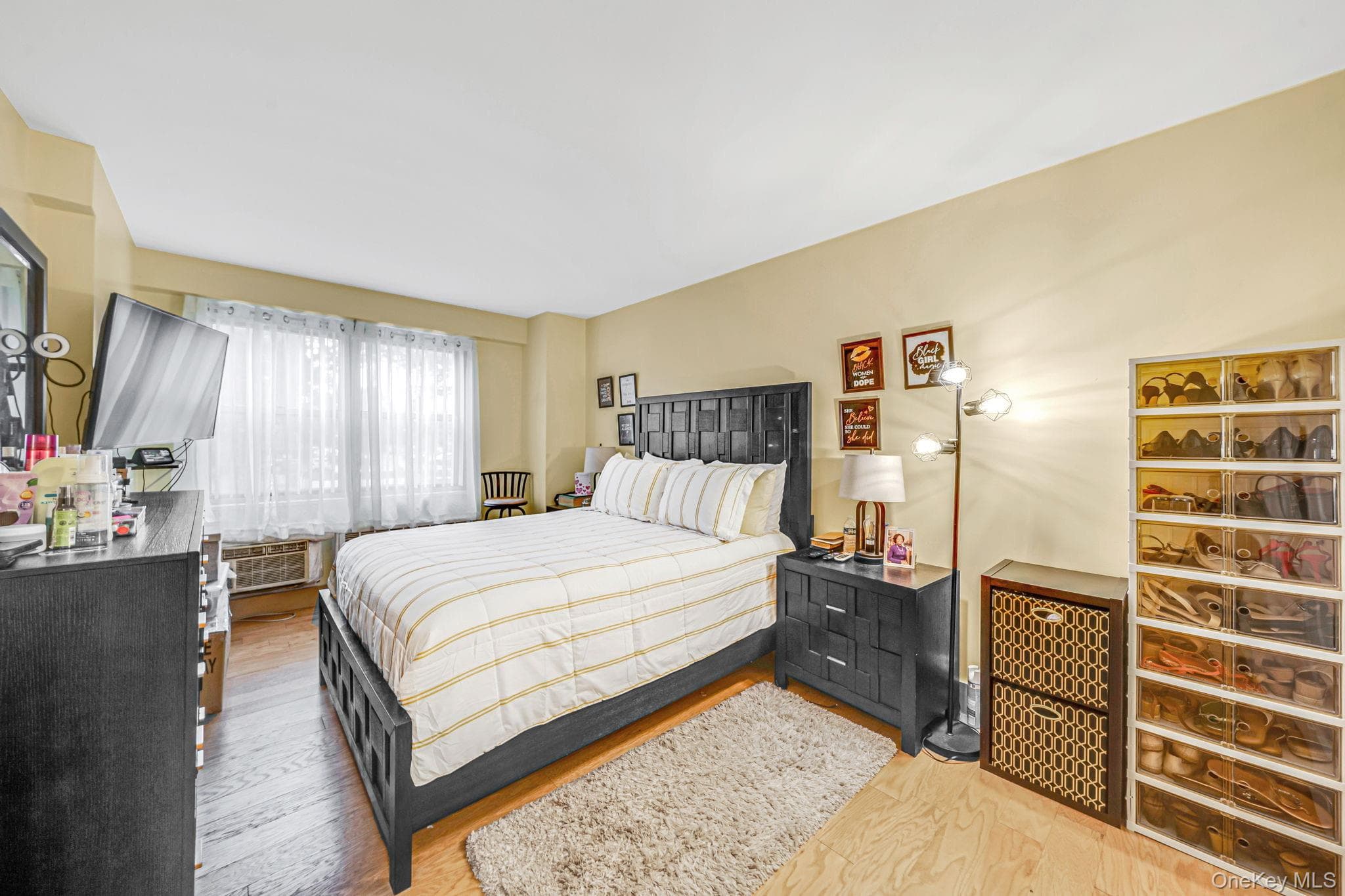400 Cozine Avenue Unit: 1J thumbnail 13