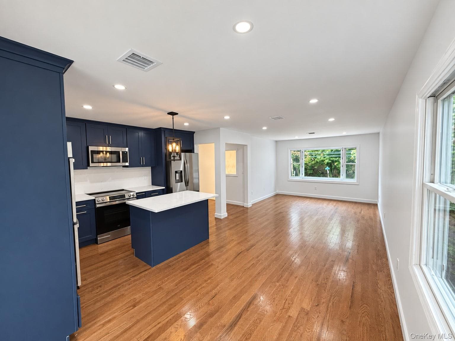 82 Ocean Avenue thumbnail 6
