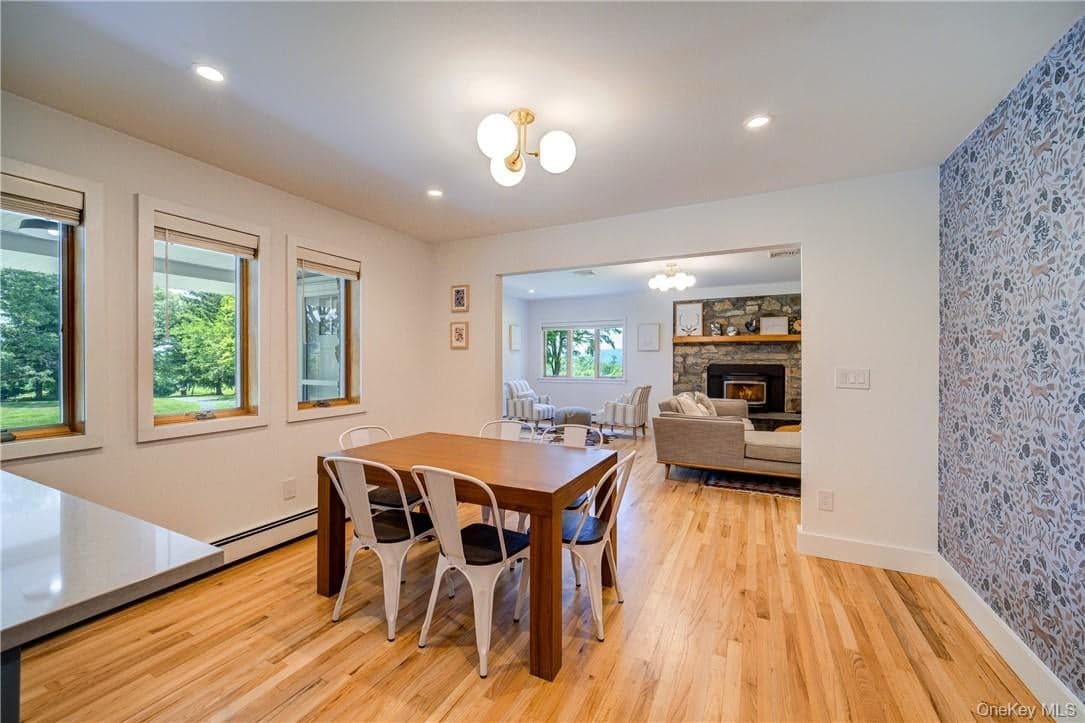 90 Onderdonk Road thumbnail 7