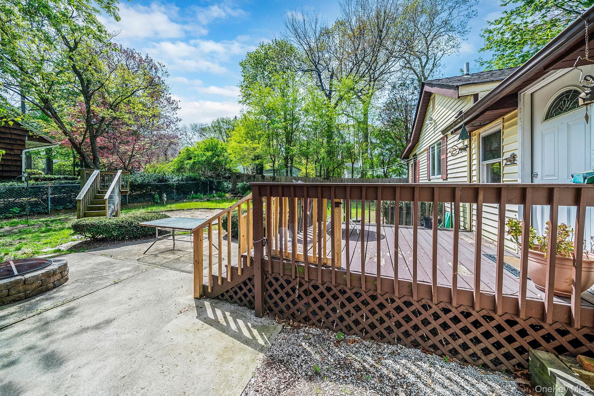 18 Houghton Boulevard thumbnail 5