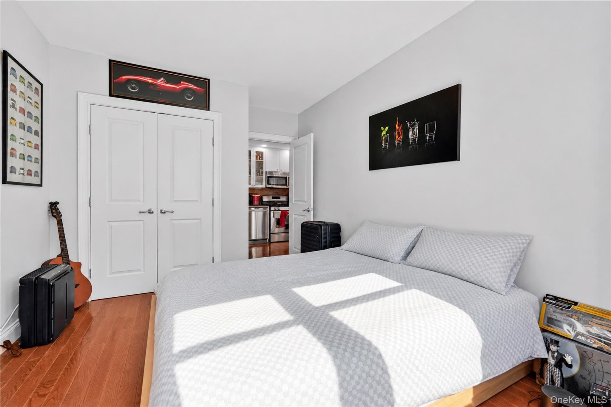 2821 36th Street Unit: 4R thumbnail 3