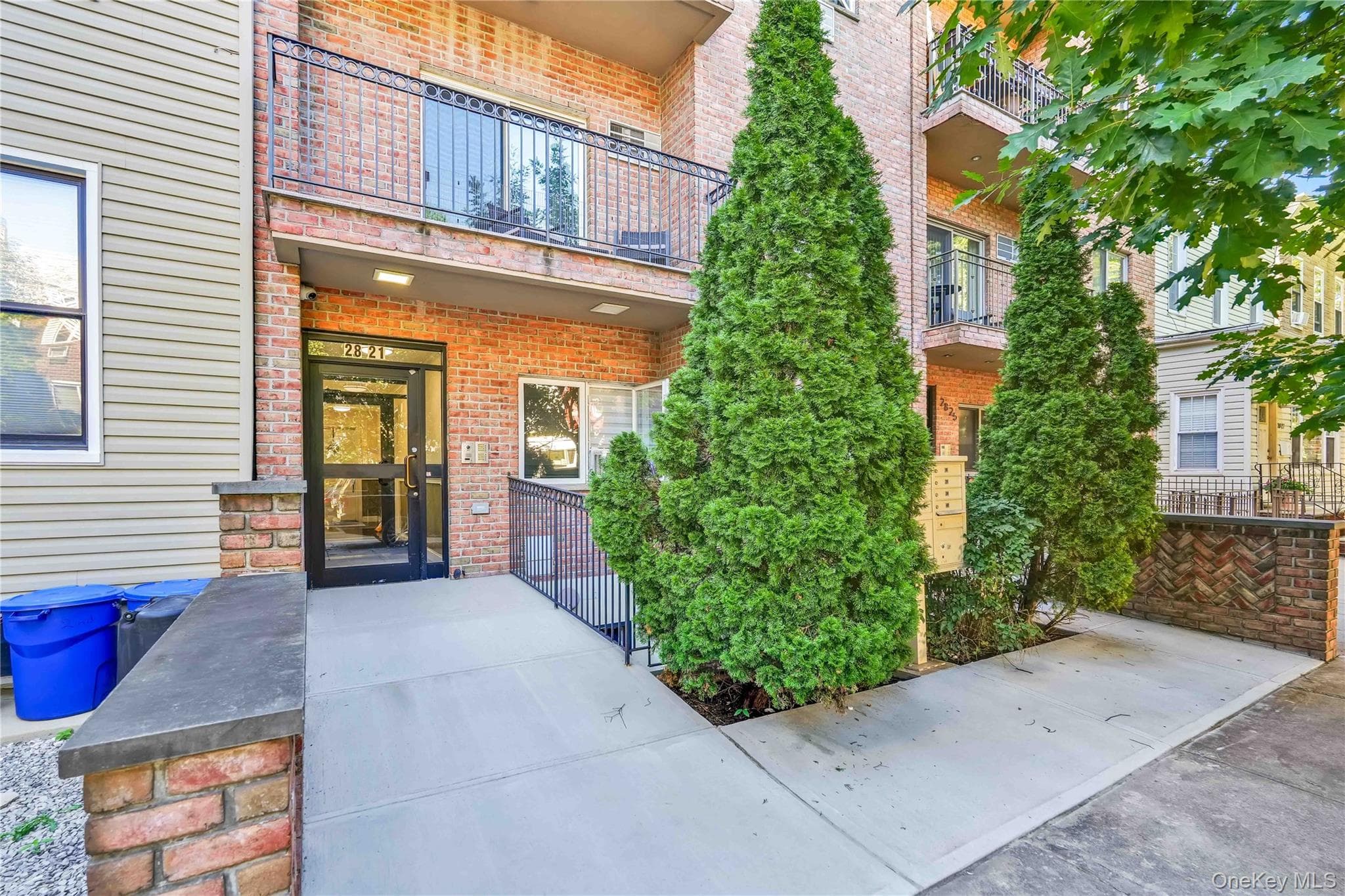 2821 36th Street Unit: 4R thumbnail 18