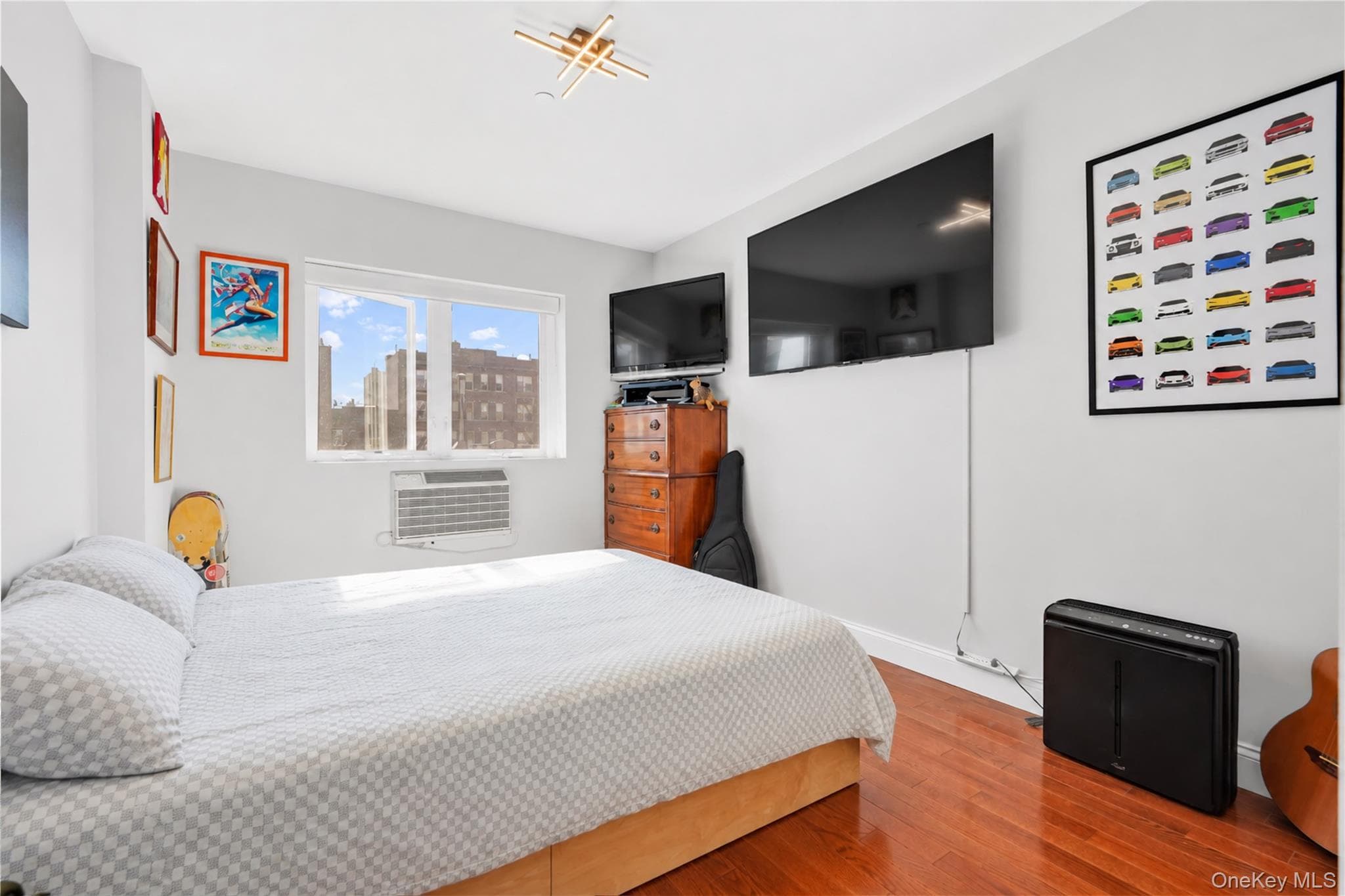 2821 36th Street Unit: 4R, Astoria