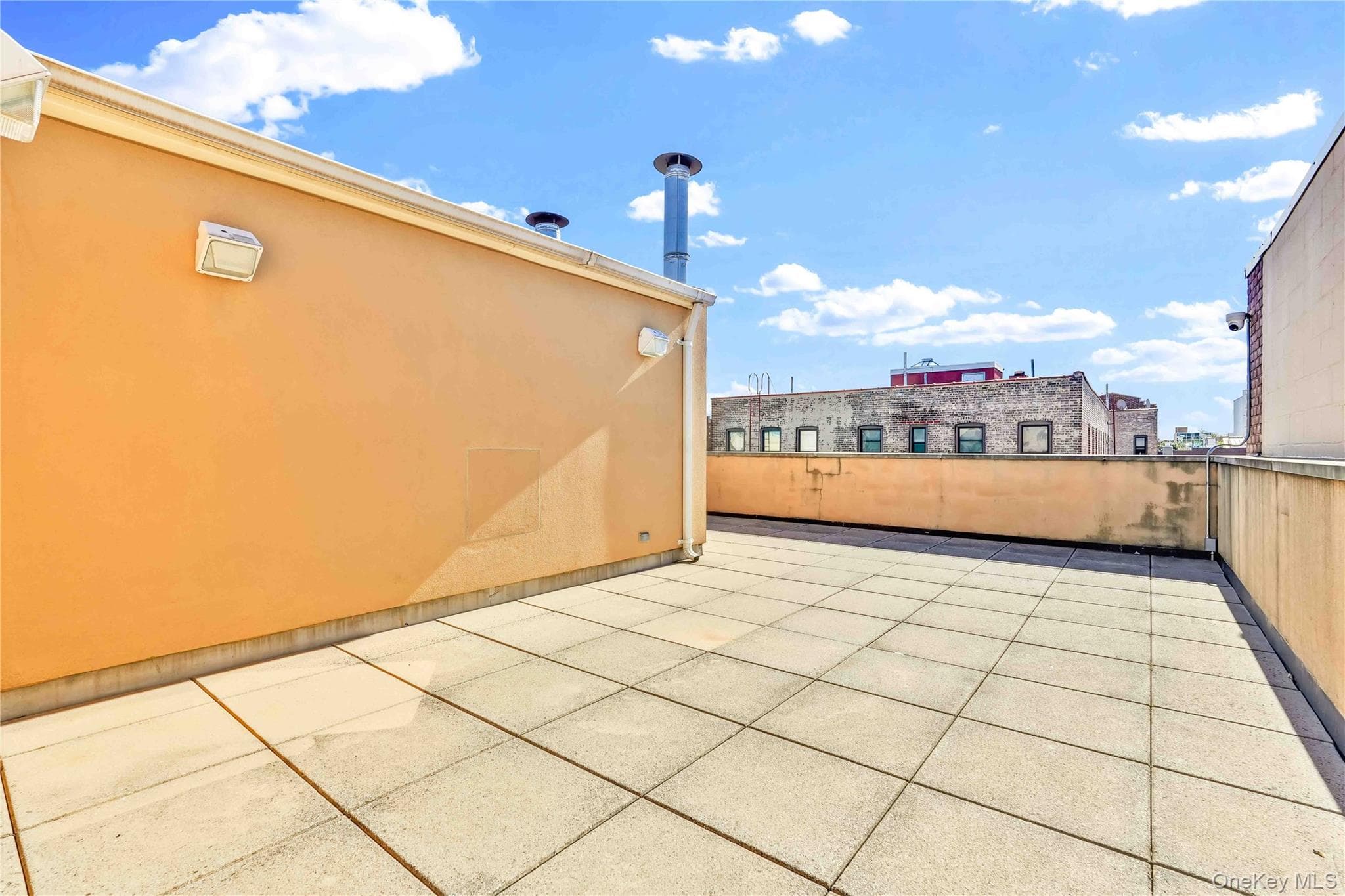 2821 36th Street Unit: 4R thumbnail 17