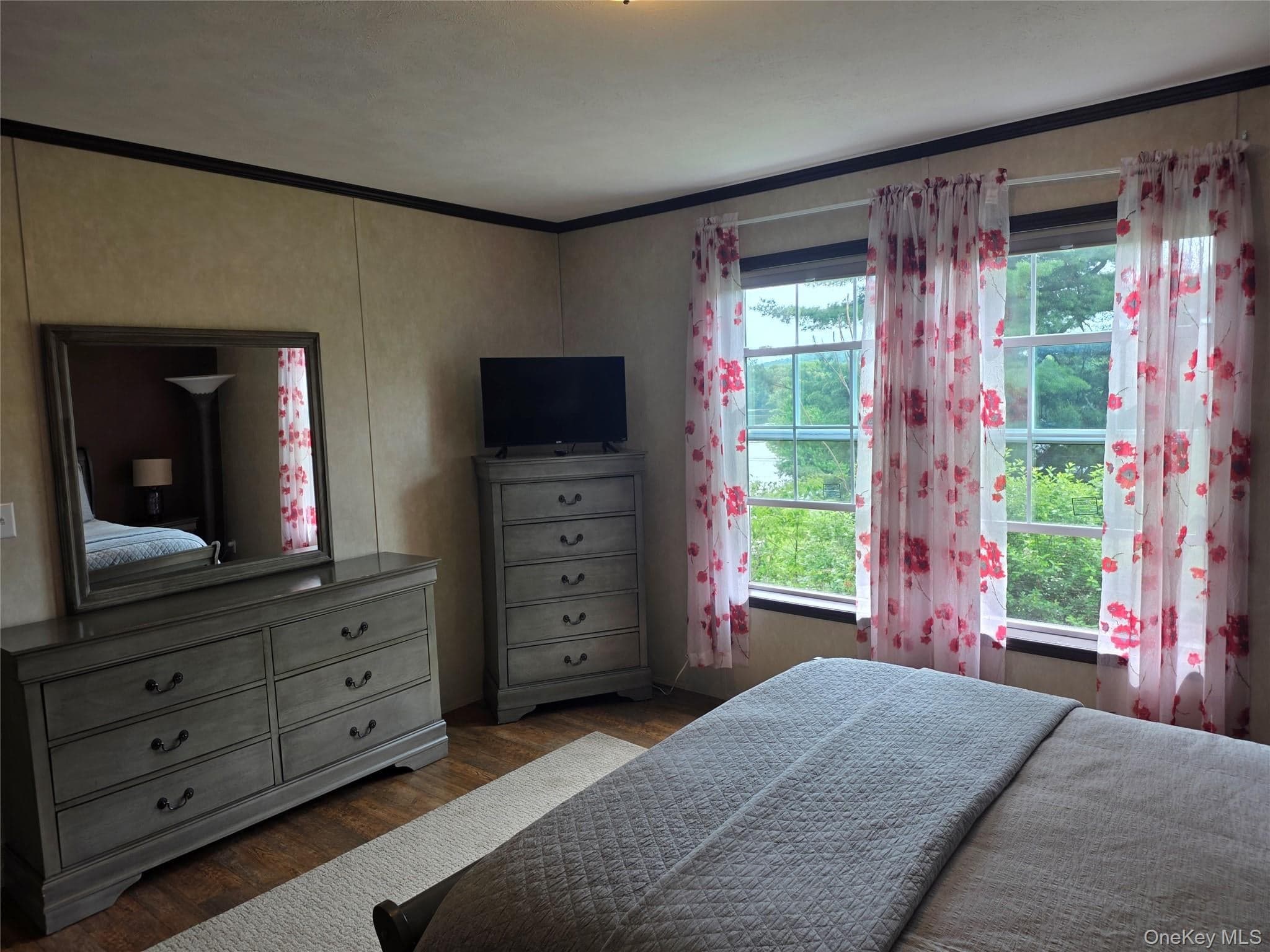 559 Lake Road thumbnail 11