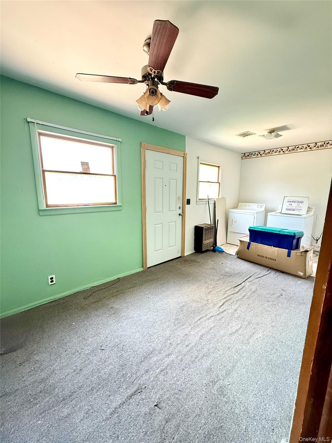 411 Mayflower Avenue thumbnail 14