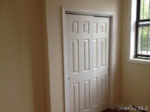 677 Glenmore Avenue thumbnail 6