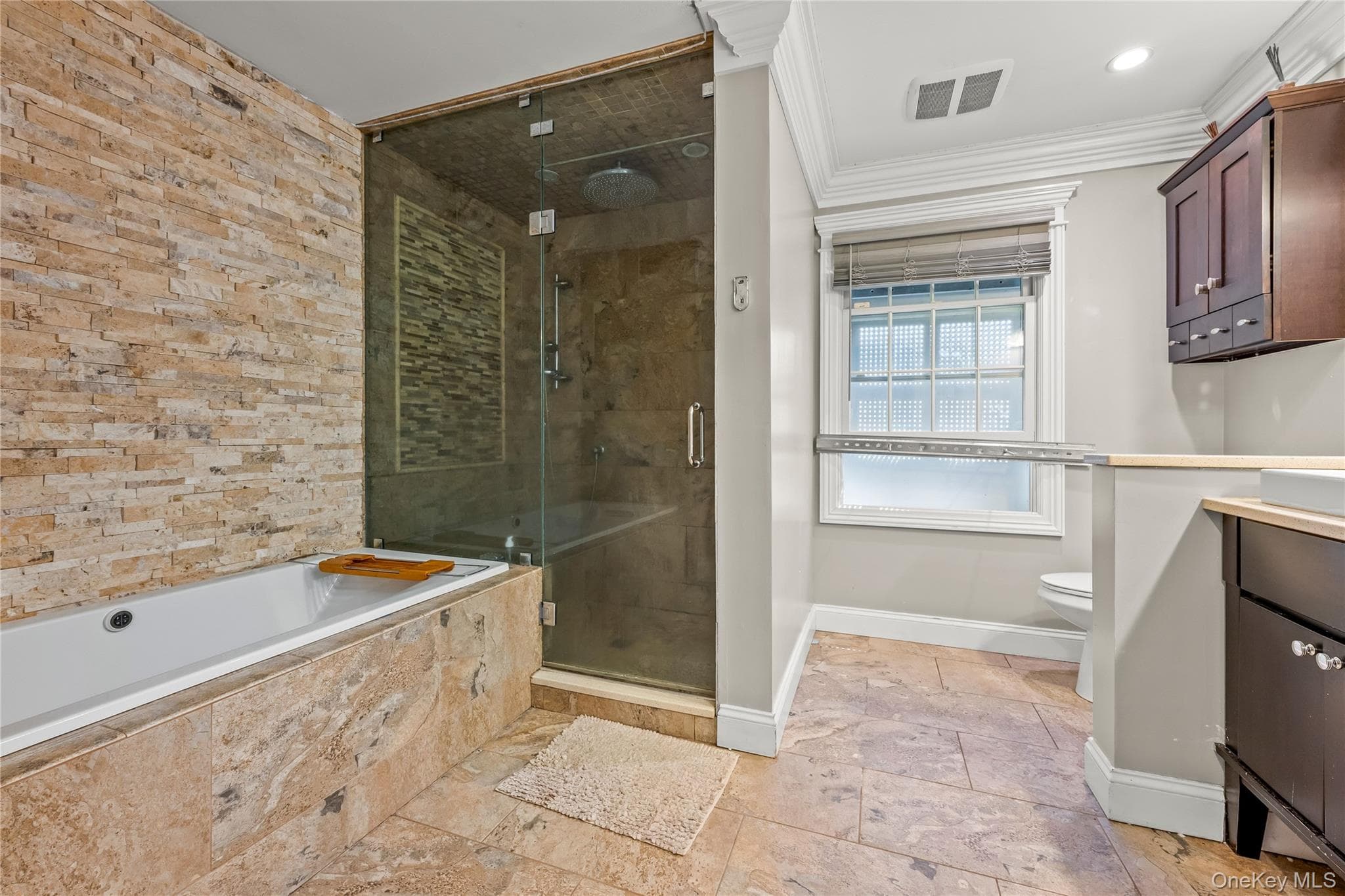 477 Harrison Avenue thumbnail 18