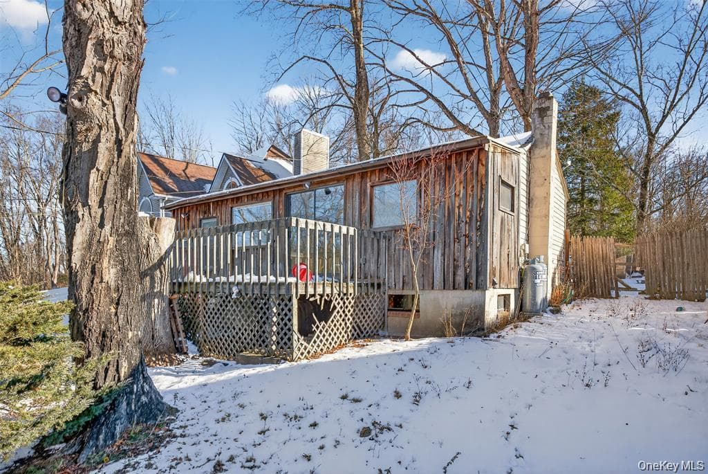 488 Tally Ho Road, Middletown