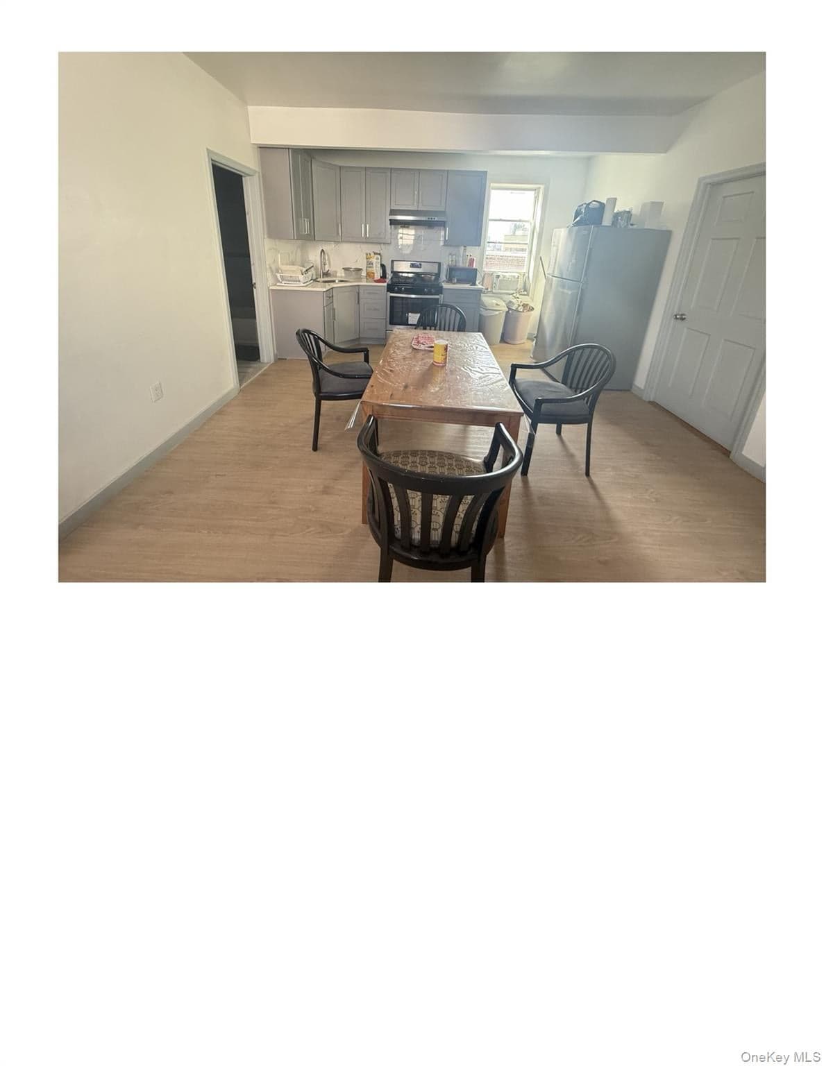 36-13 Greenpoint Avenue thumbnail 4