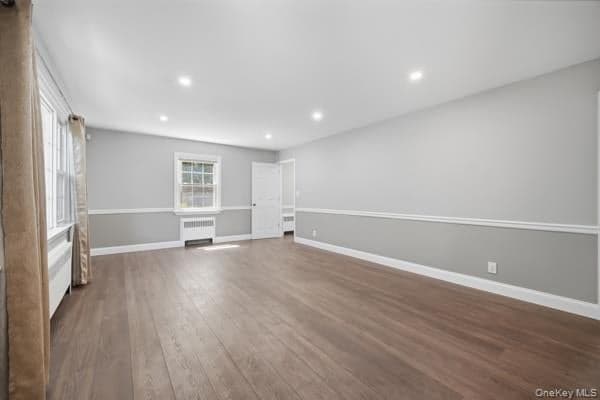 458 N Magee Street thumbnail 12