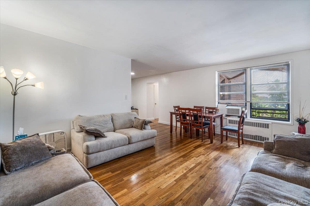 9011 35 Avenue Unit: 3T thumbnail 3