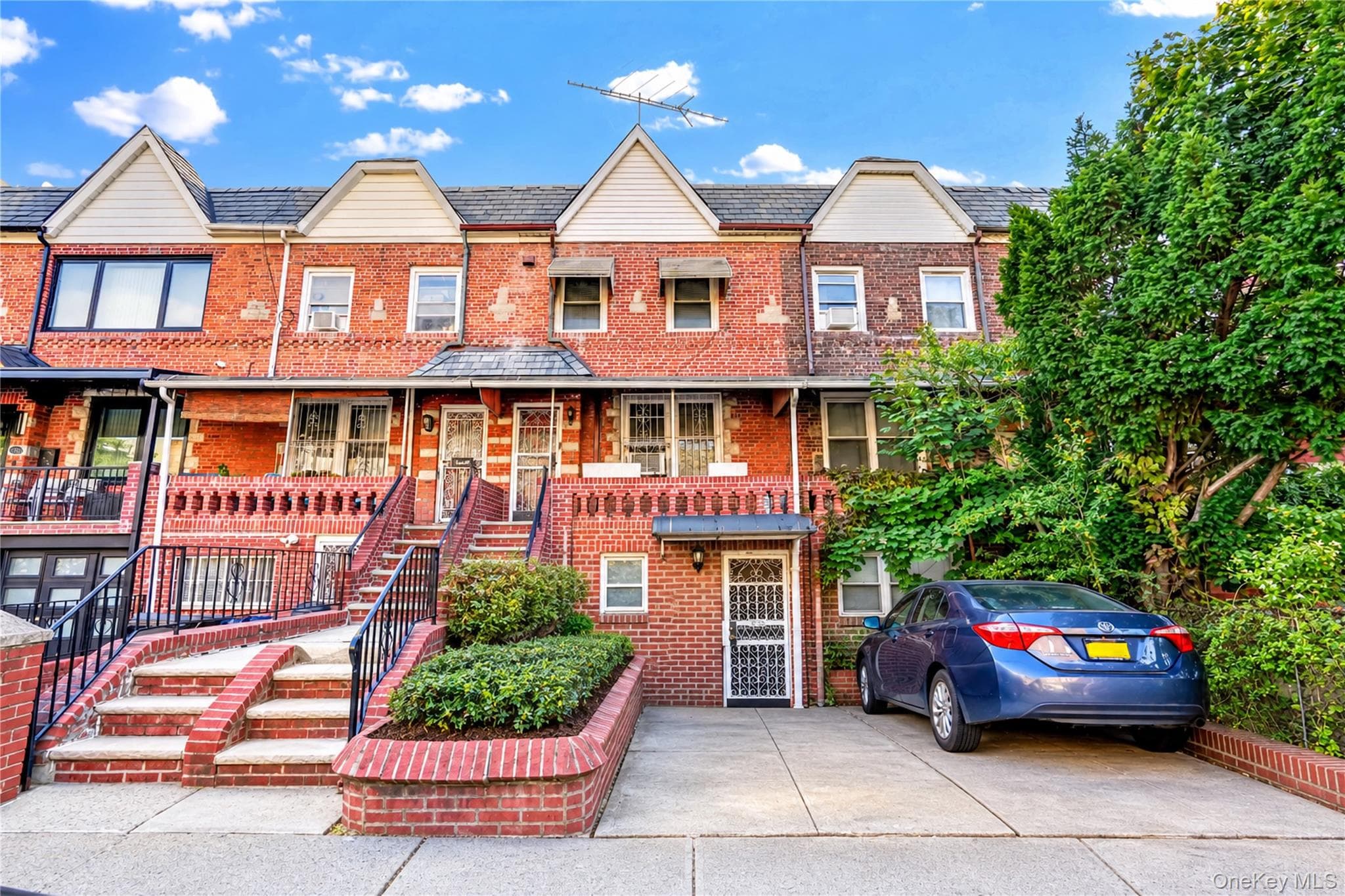 35-55 28th Street, Astoria