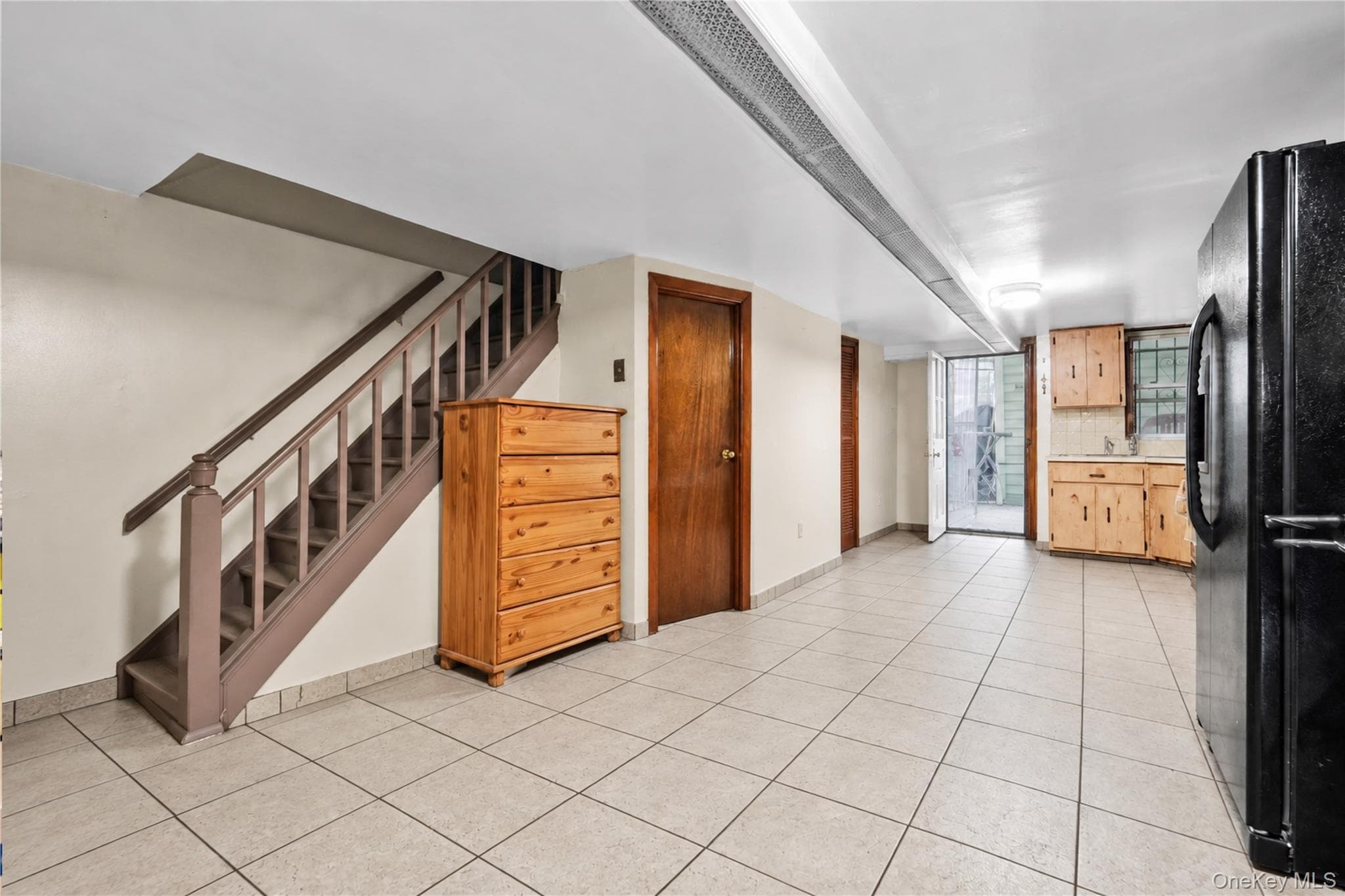 35-55 28th Street thumbnail 21