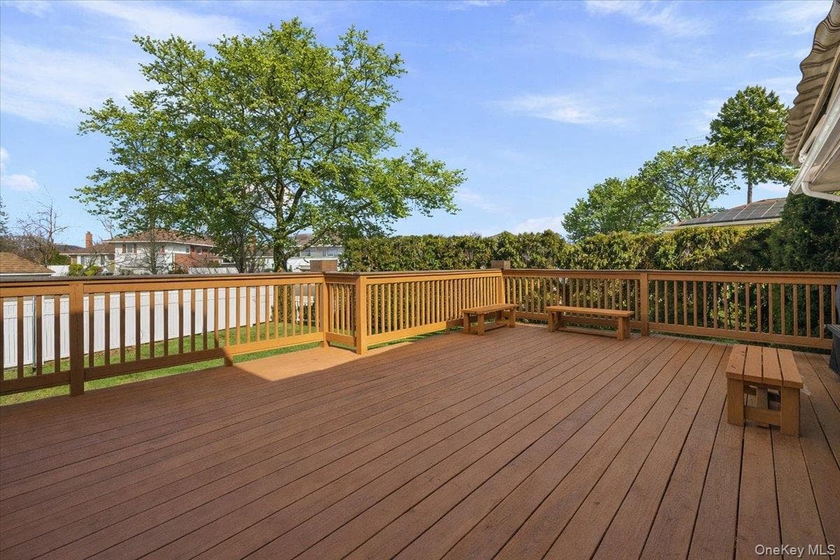 780 Regent Drive thumbnail 29