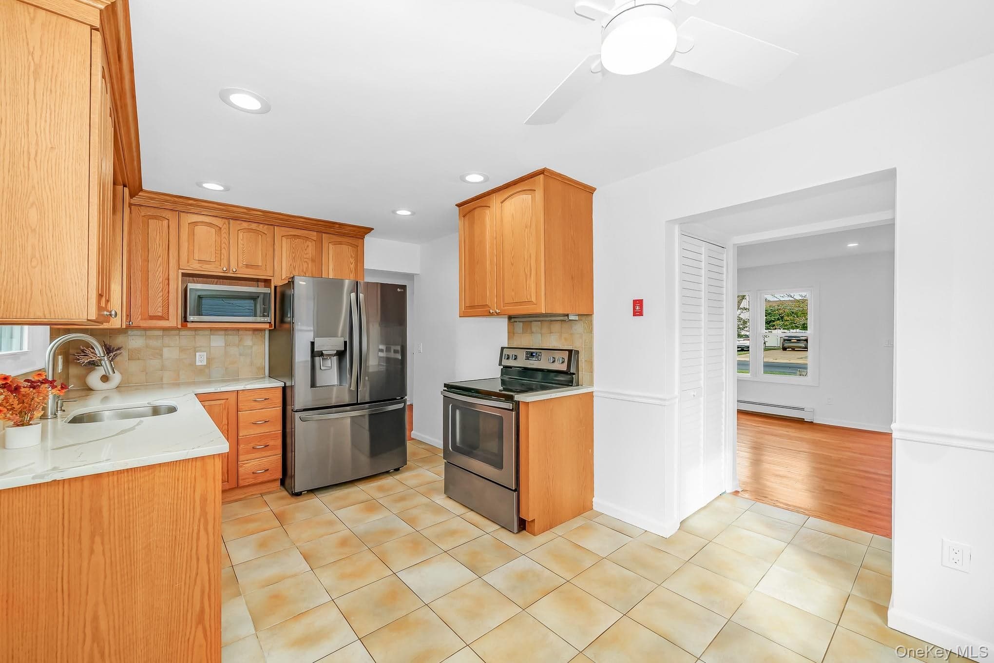 2230 Beech Street thumbnail 8