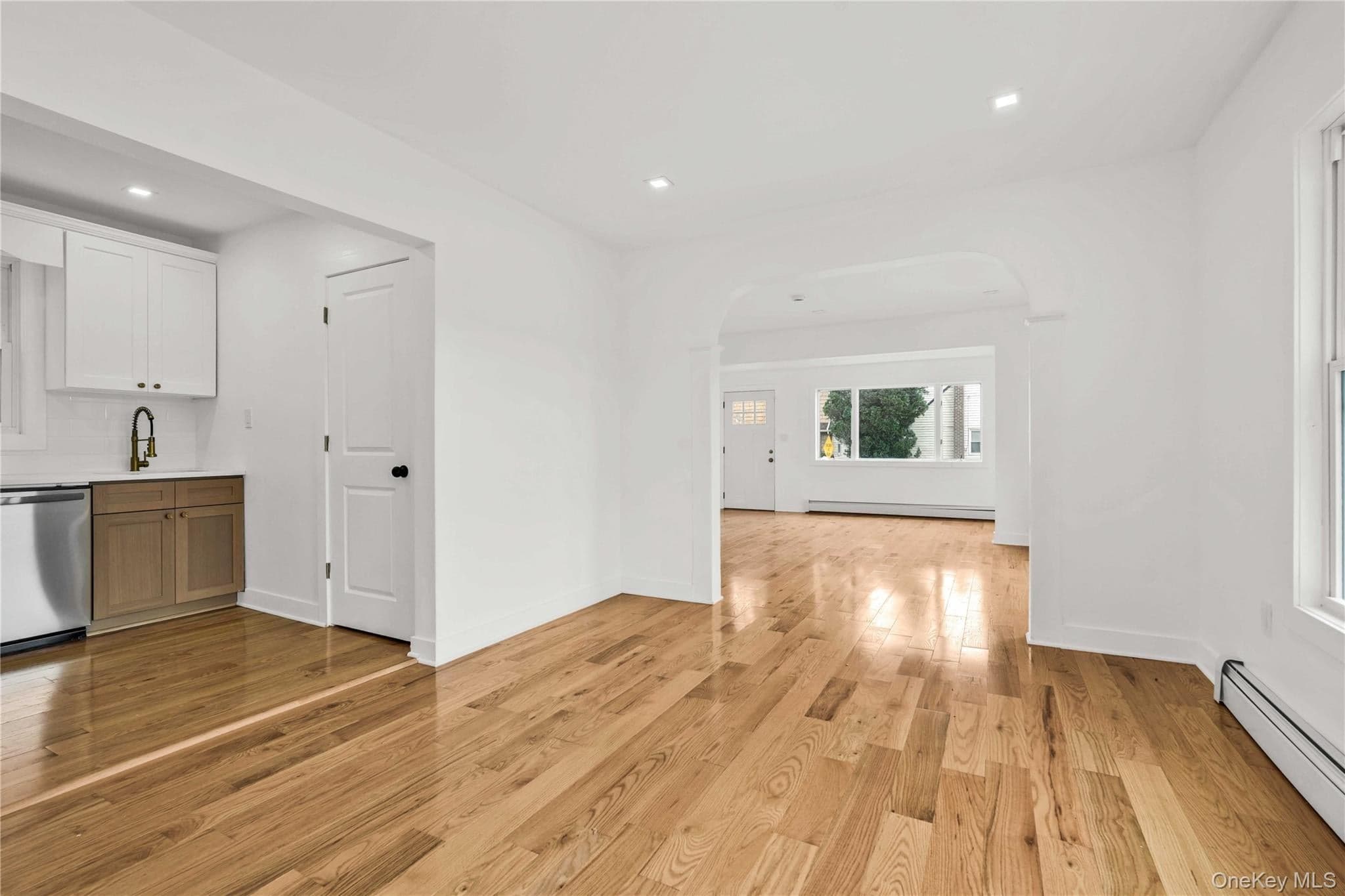 42 Satterie Avenue thumbnail 4