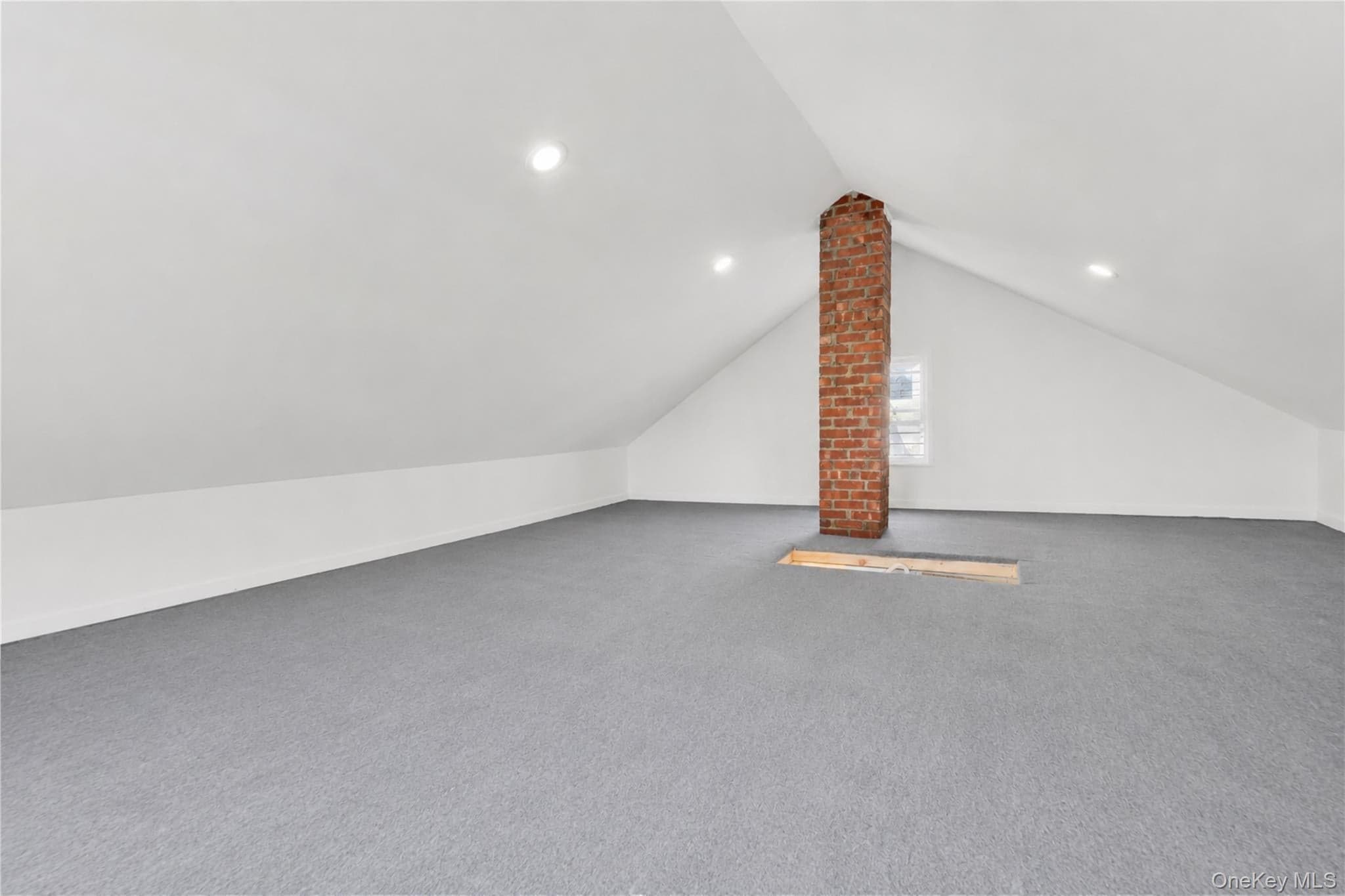 42 Satterie Avenue thumbnail 28