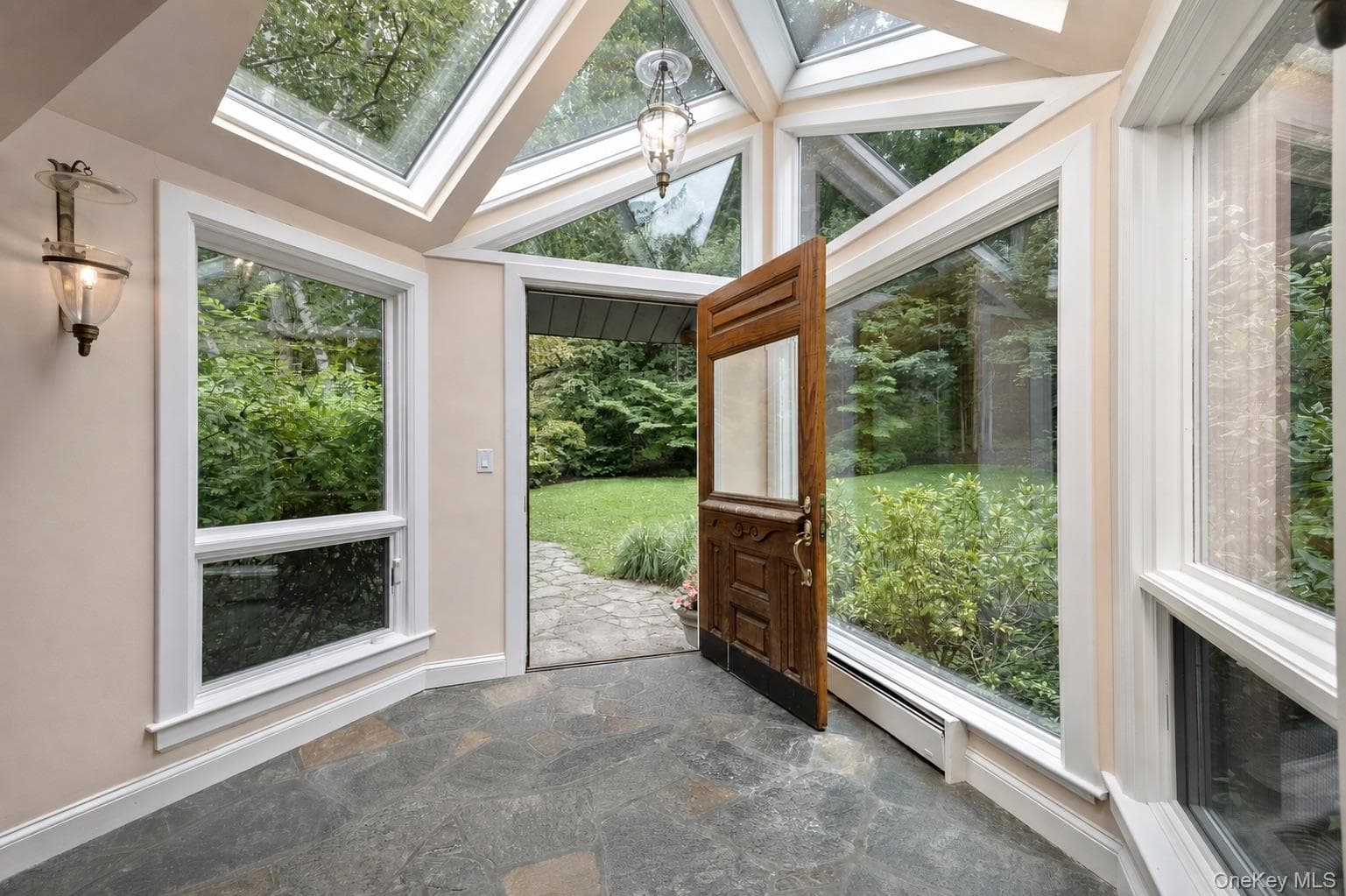 278 Hawley Road thumbnail 6