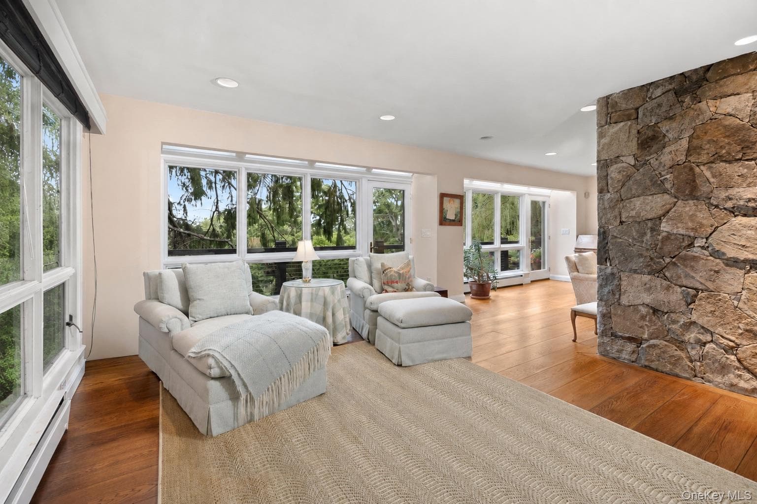 278 Hawley Road thumbnail 9