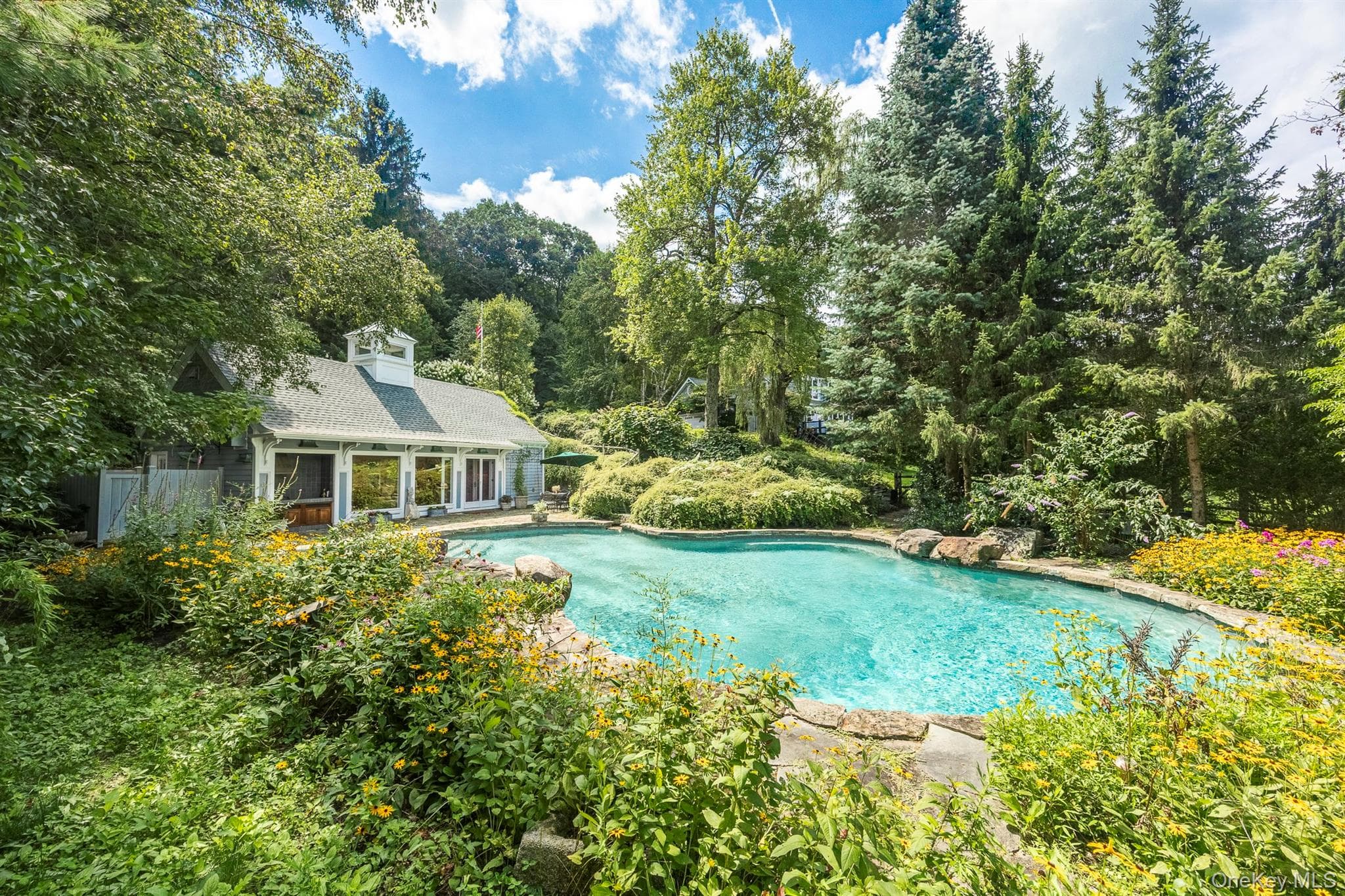 278 Hawley Road thumbnail 36