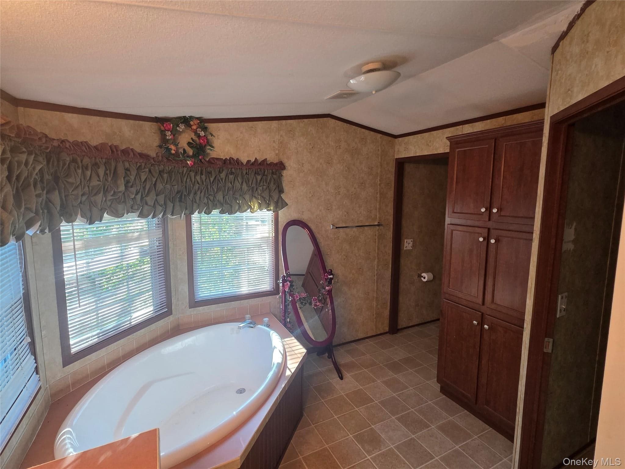 37 Hubbard Avenue Unit: 12 thumbnail 15