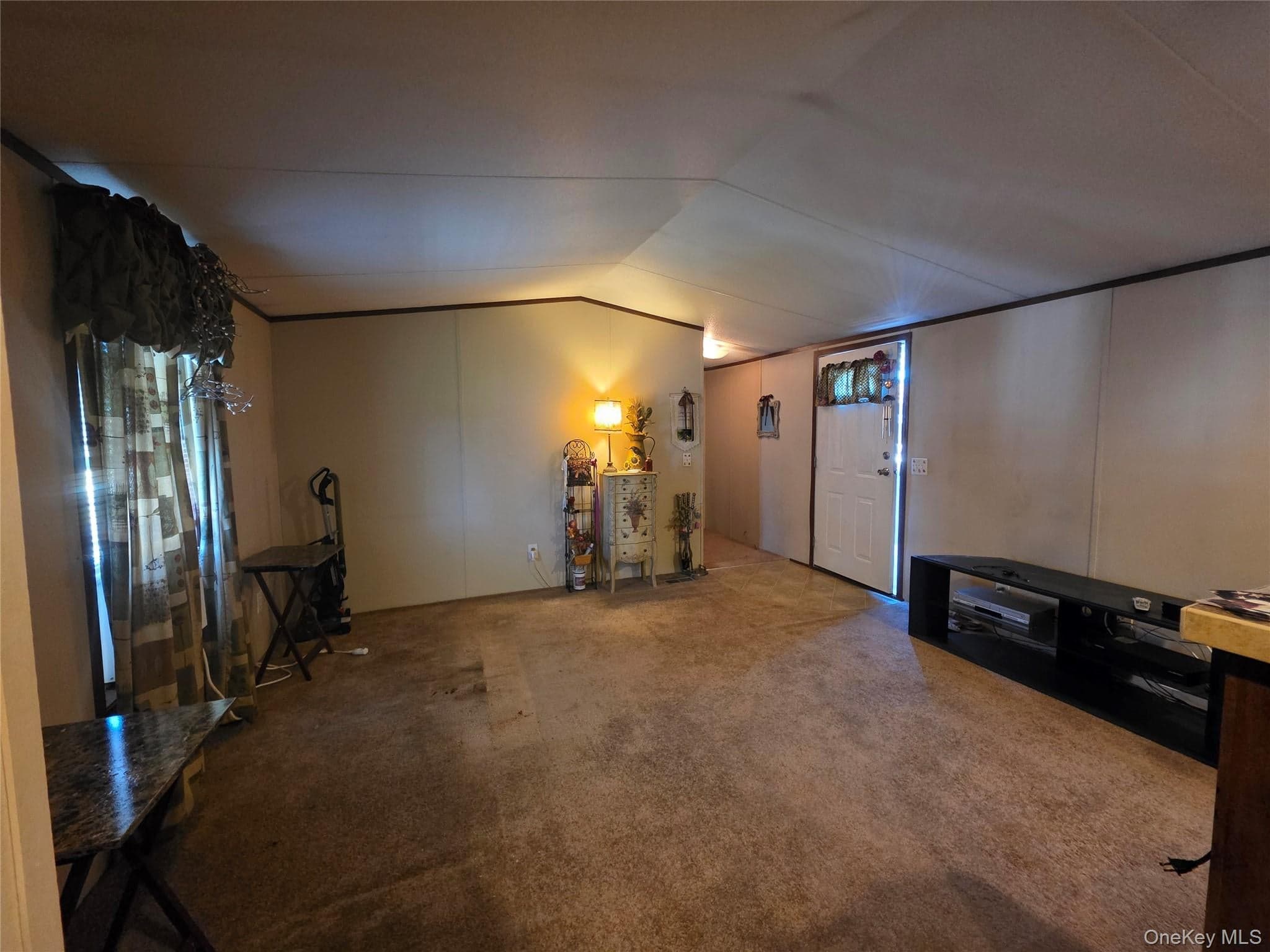 37 Hubbard Avenue Unit: 12 thumbnail 3
