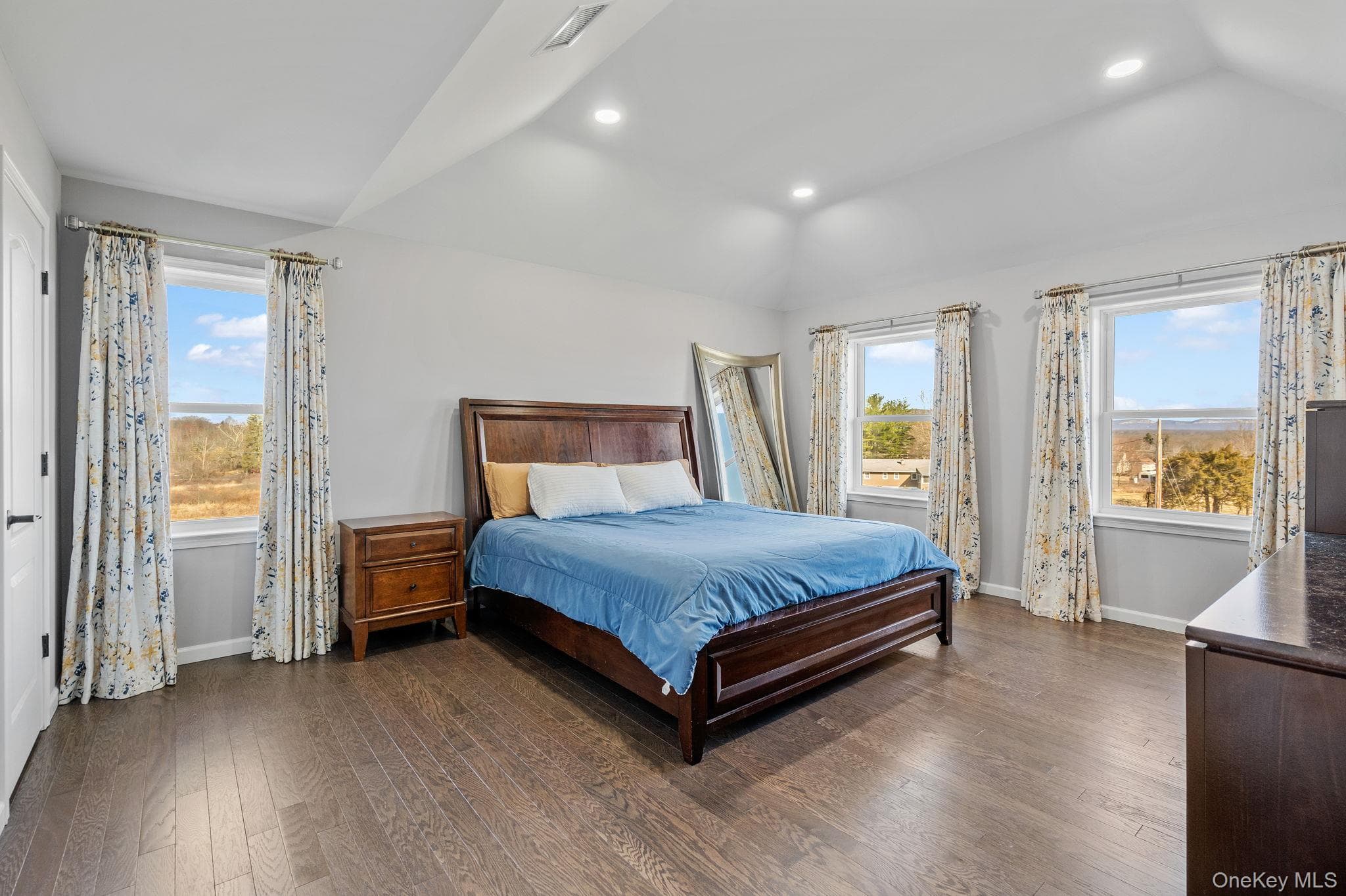 10 Harrier Ridge Drive thumbnail 24