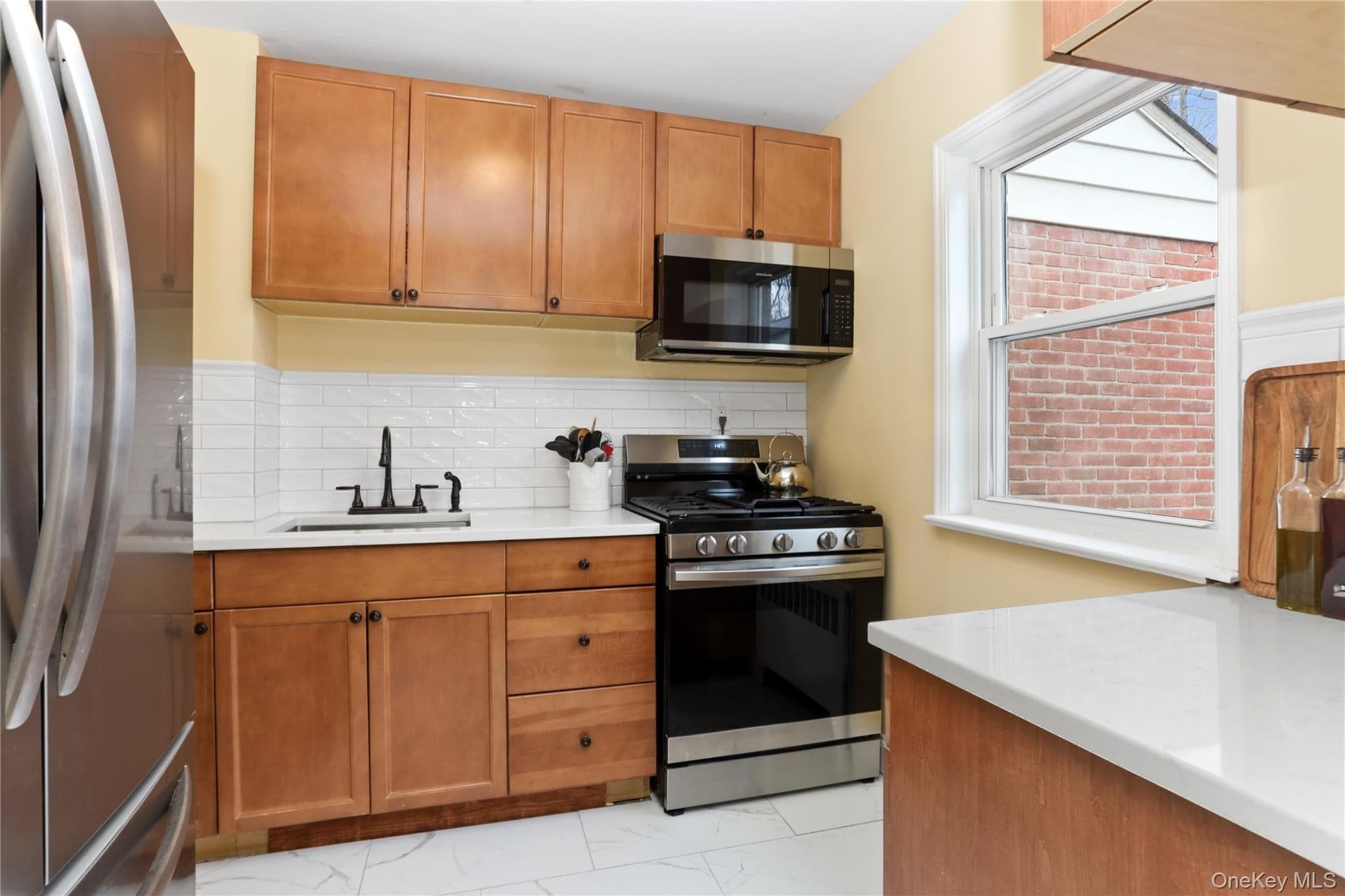 73 Broadway Unit: 2J thumbnail 4