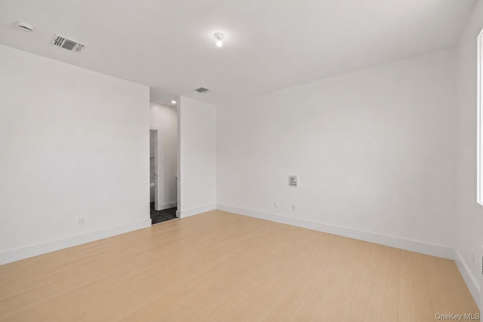 15 Warren Court Unit: 212 thumbnail 18