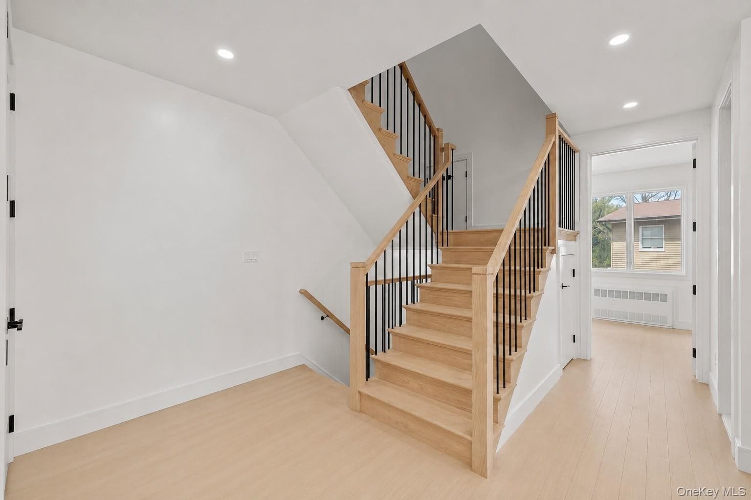 15 Warren Court Unit: 212 thumbnail 3