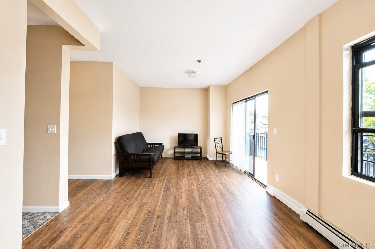 10228 Jamaica Avenue thumbnail 28