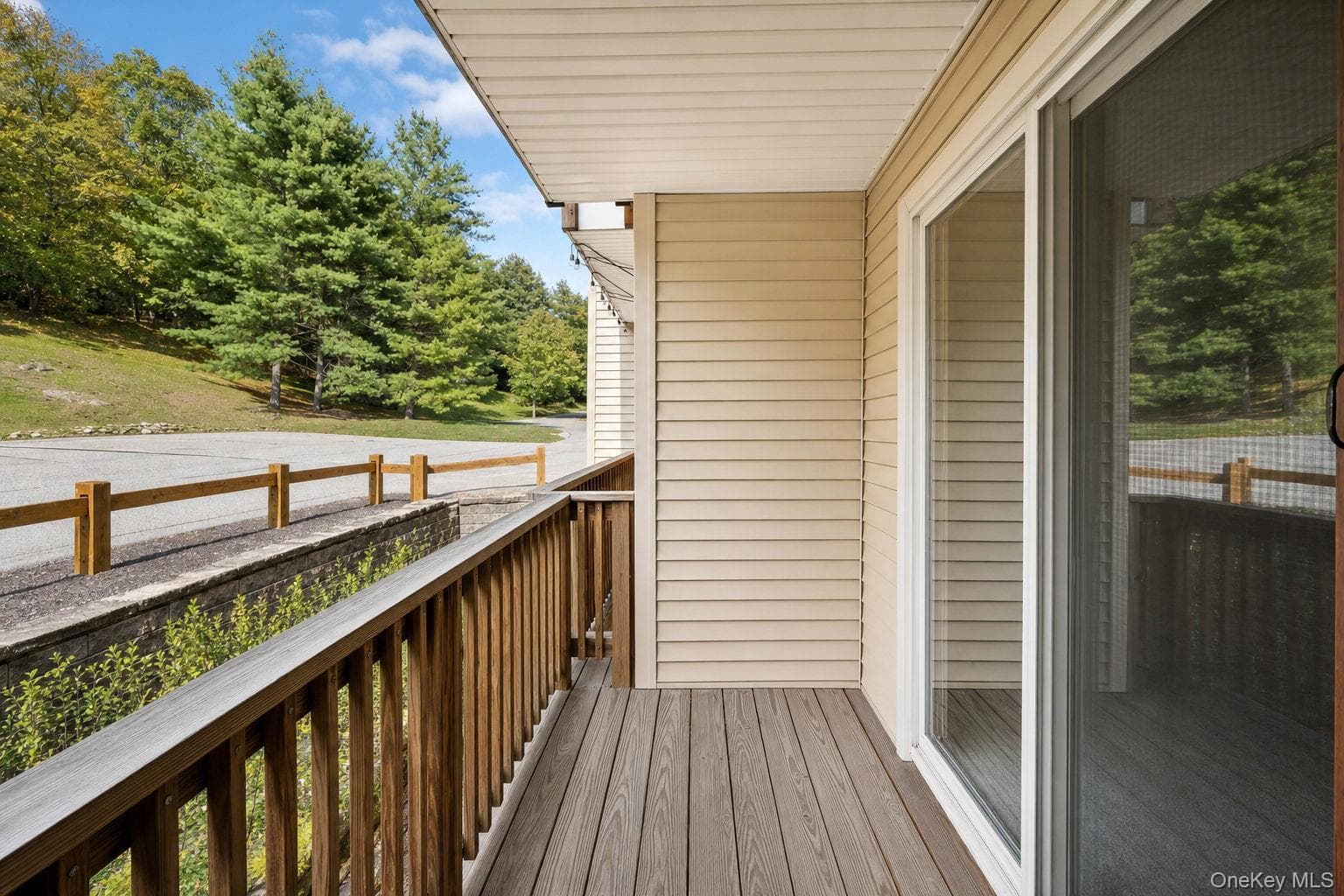 319 Fox Run Lane thumbnail 22