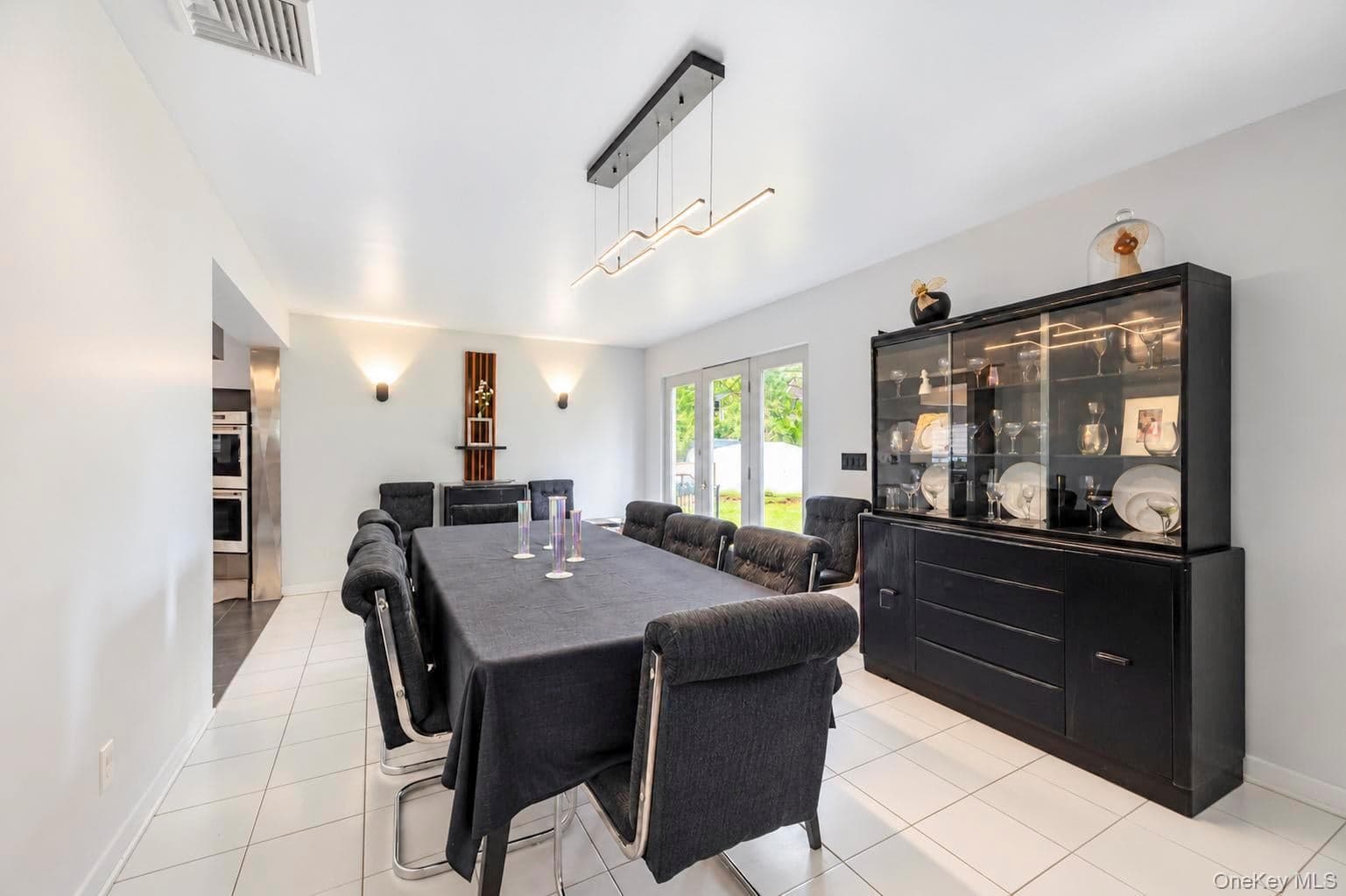 1219 Coates Avenue thumbnail 11