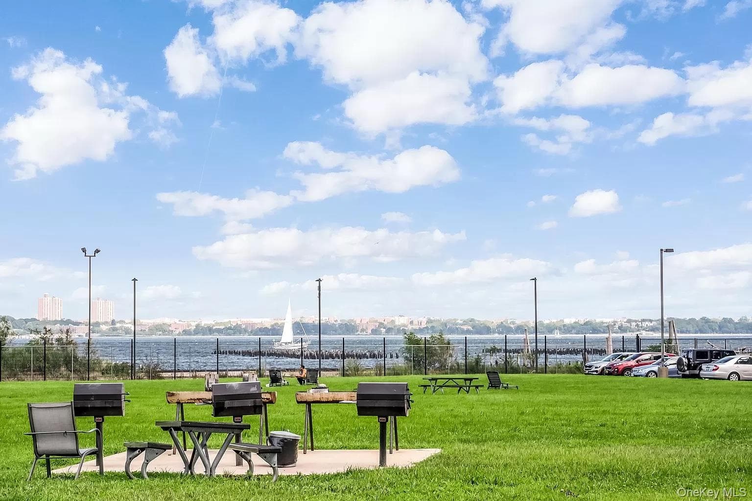 10 Bay Street Landing LNDG Unit: 2B thumbnail 21