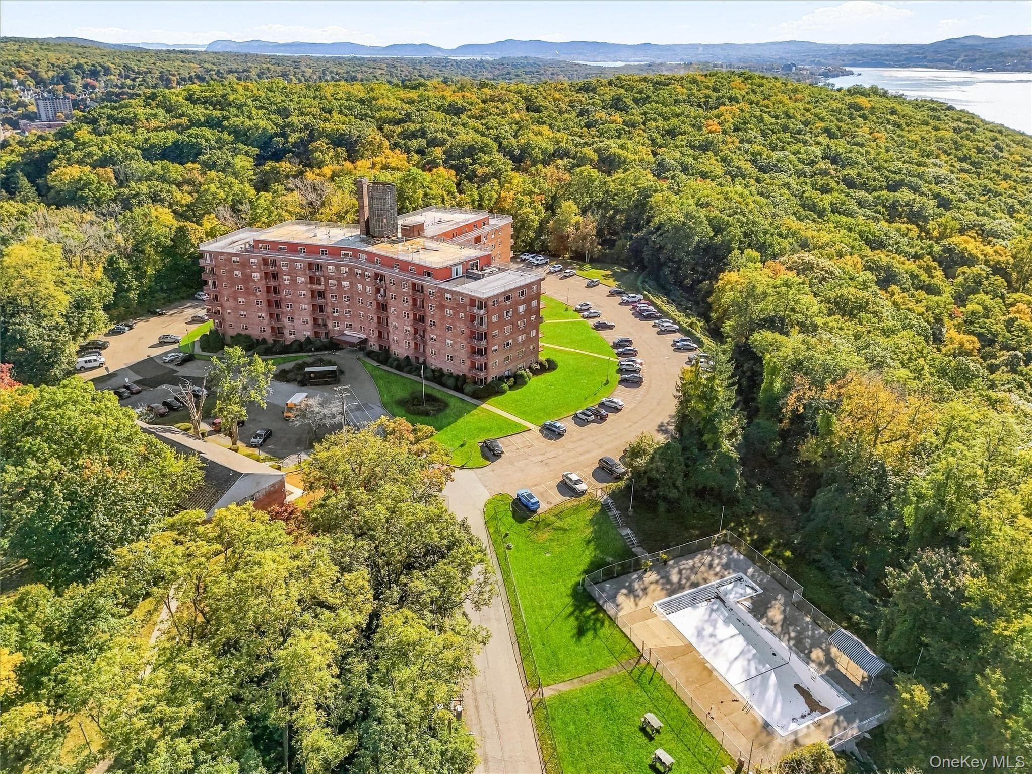 1 Lakeview Drive Unit: #3A thumbnail 27
