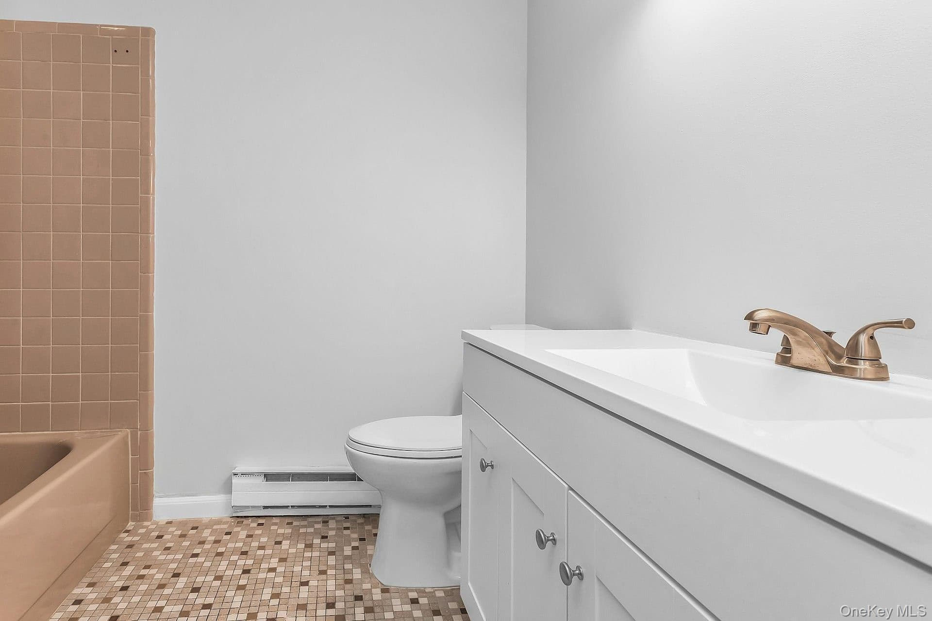 387 Woodbridge Drive Unit: A thumbnail 19