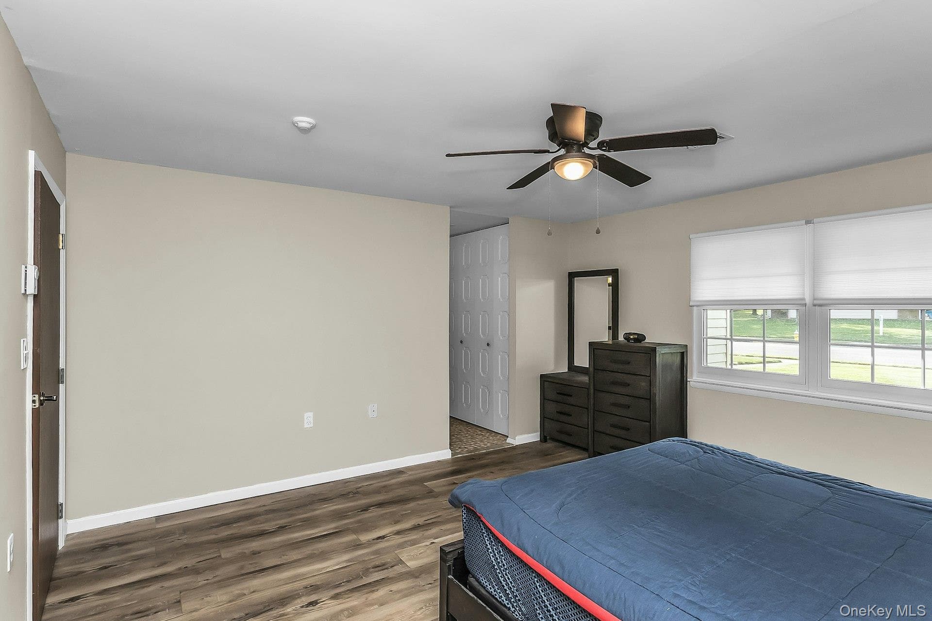 387 Woodbridge Drive Unit: A thumbnail 16