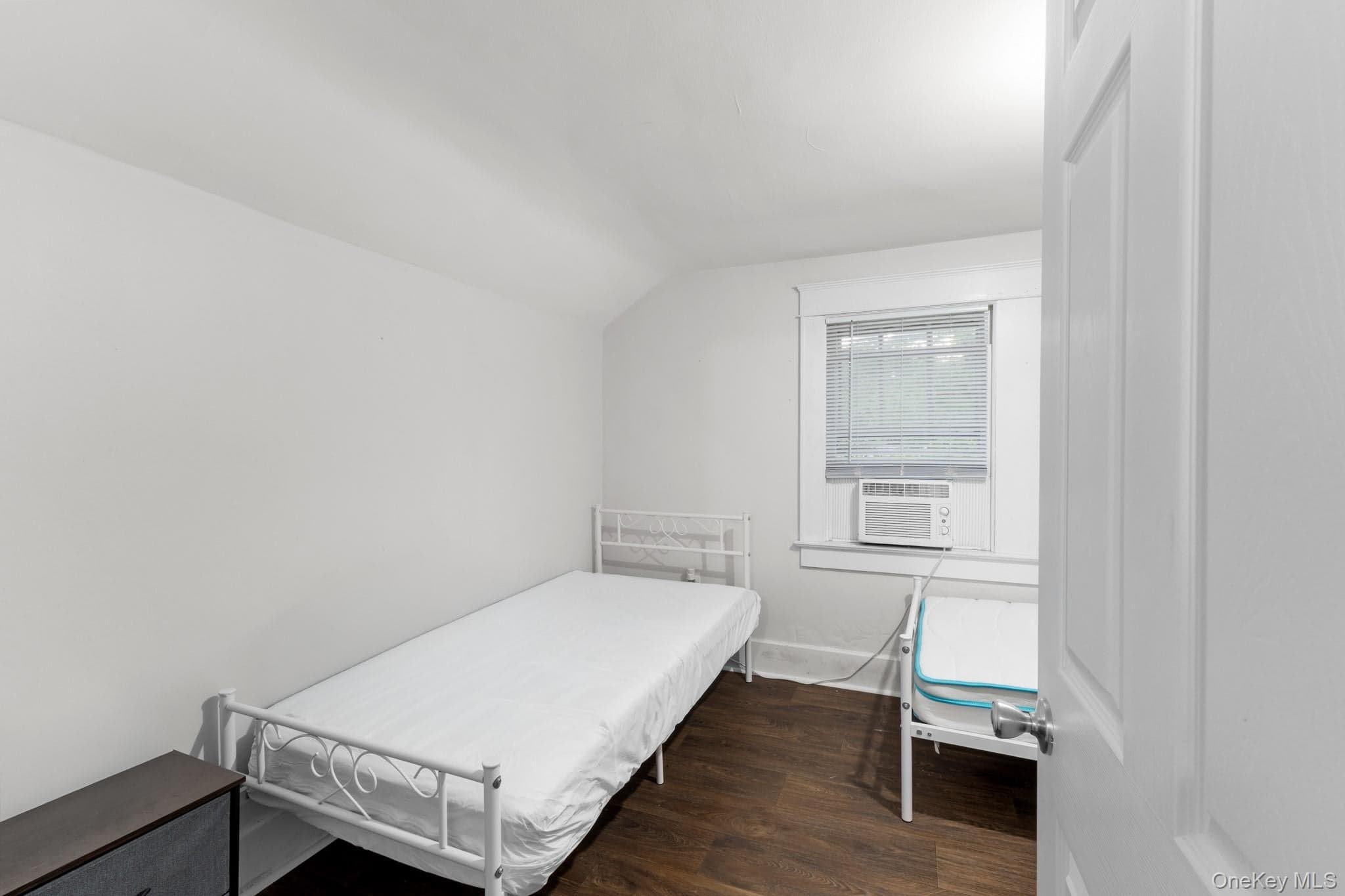 7 Jones Terrace thumbnail 20