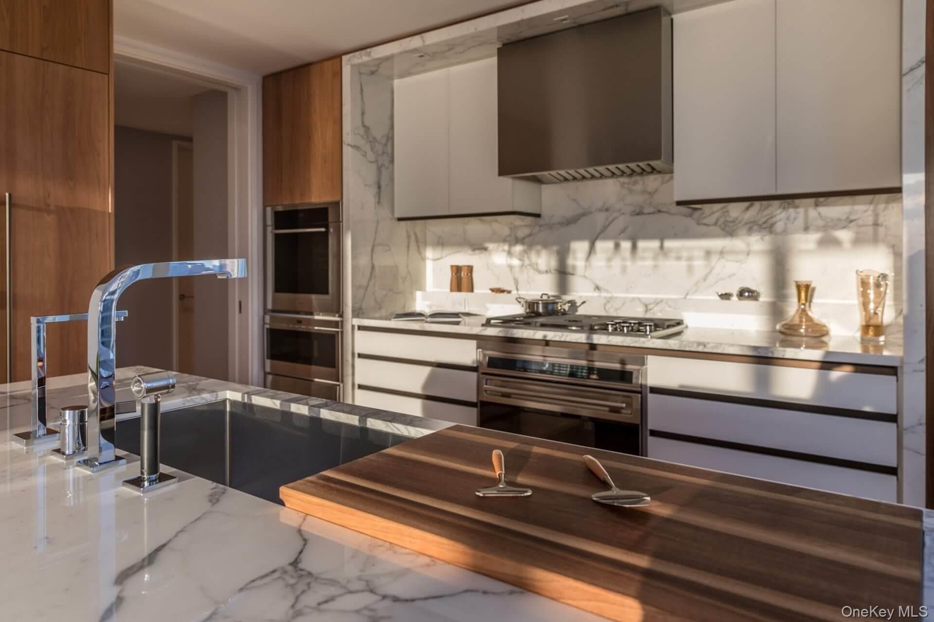 1 West End Avenue Unit: 26D thumbnail 6