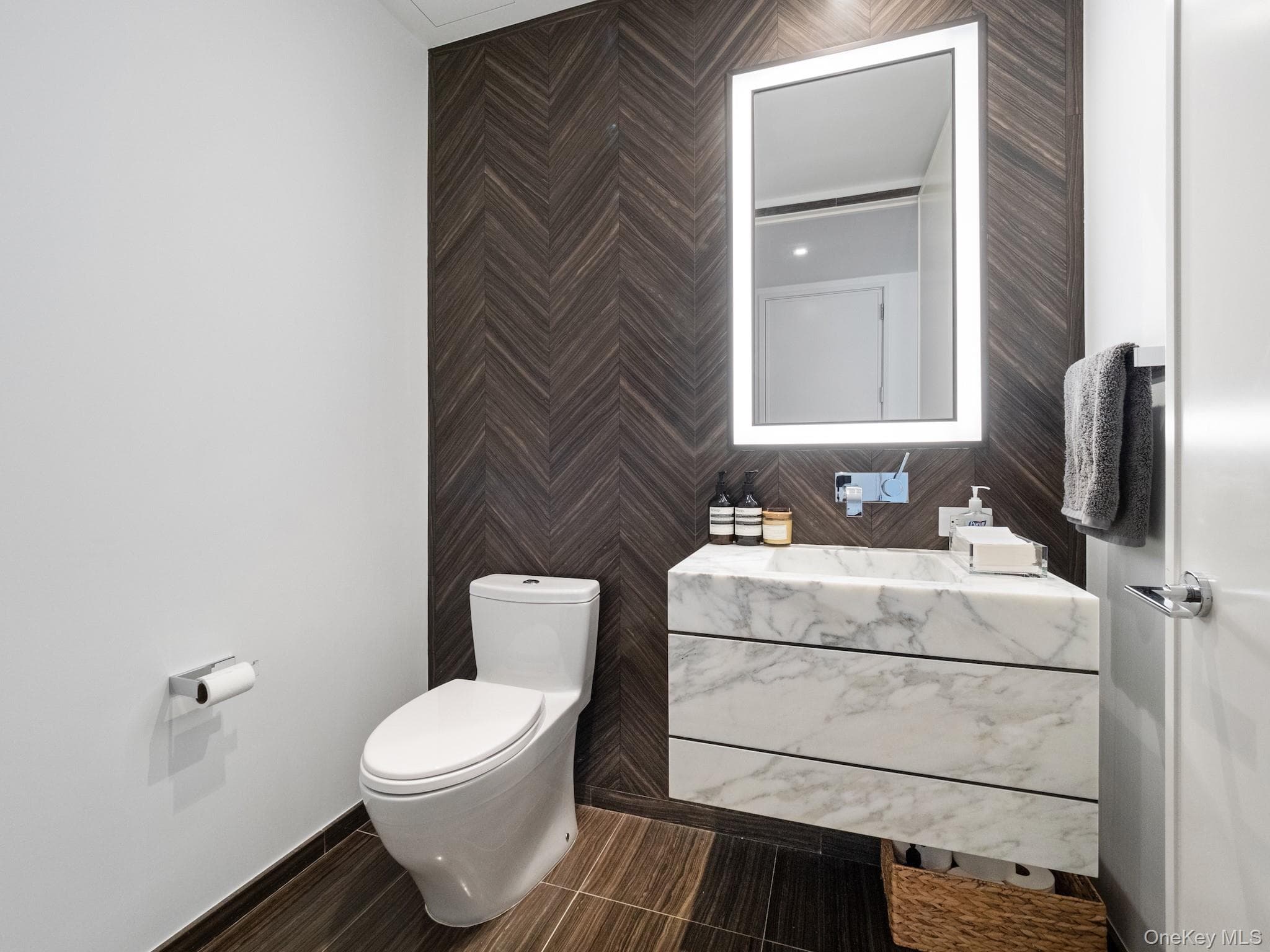 1 West End Avenue Unit: 26D thumbnail 27